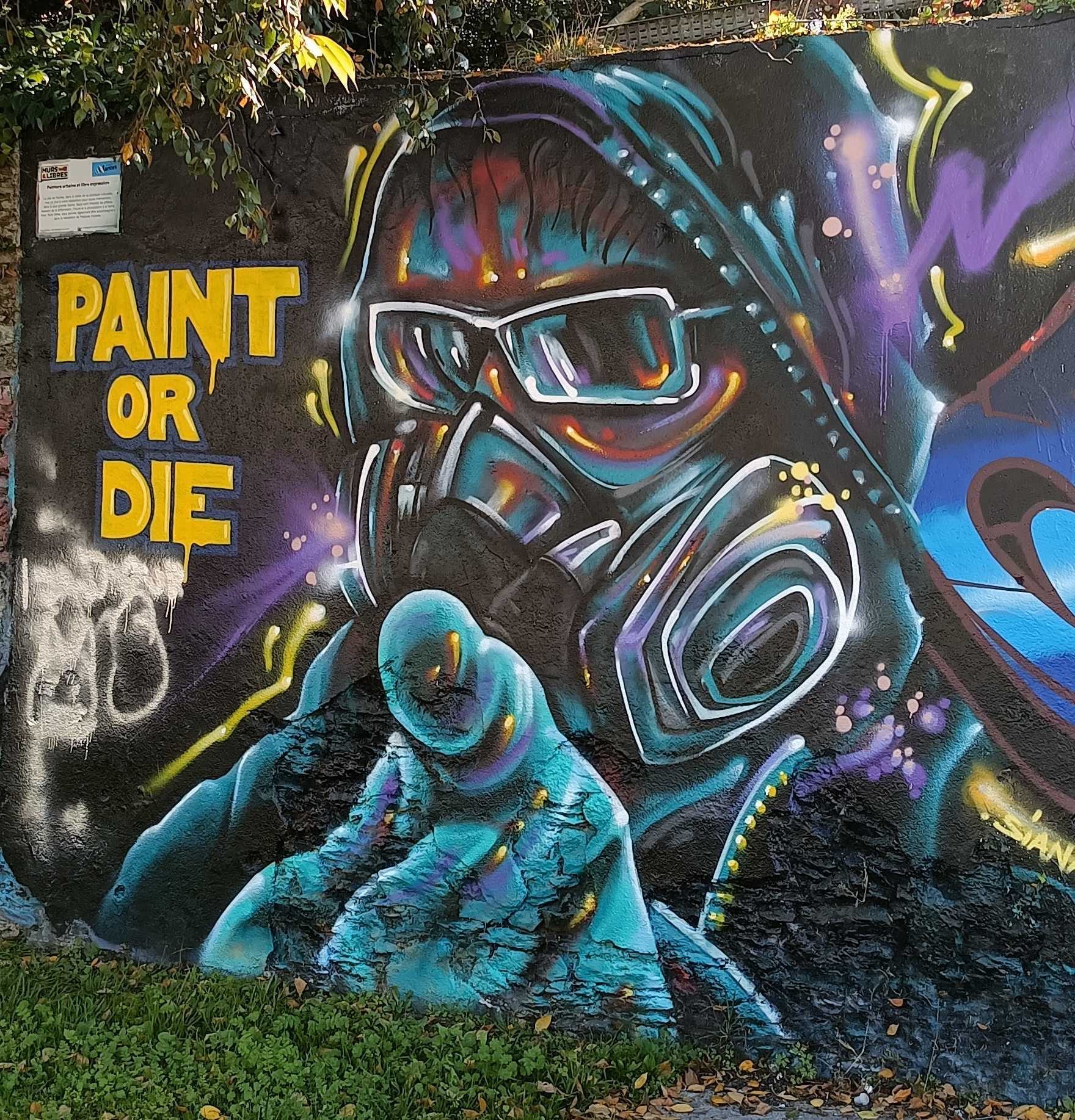 Paint or die cyberpunk — Street art in Nantes