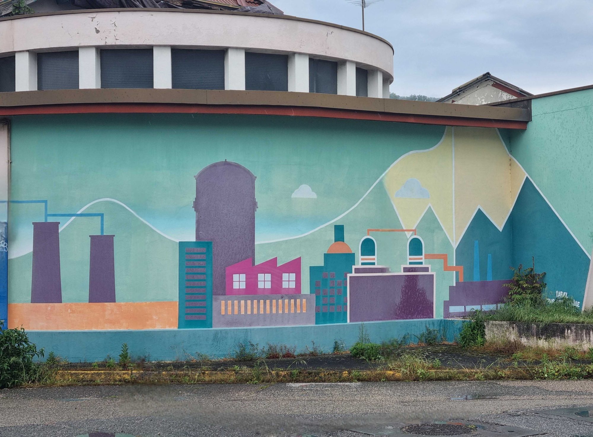 Stylized Colorful City — Street art in Le Pont-de-Claix
