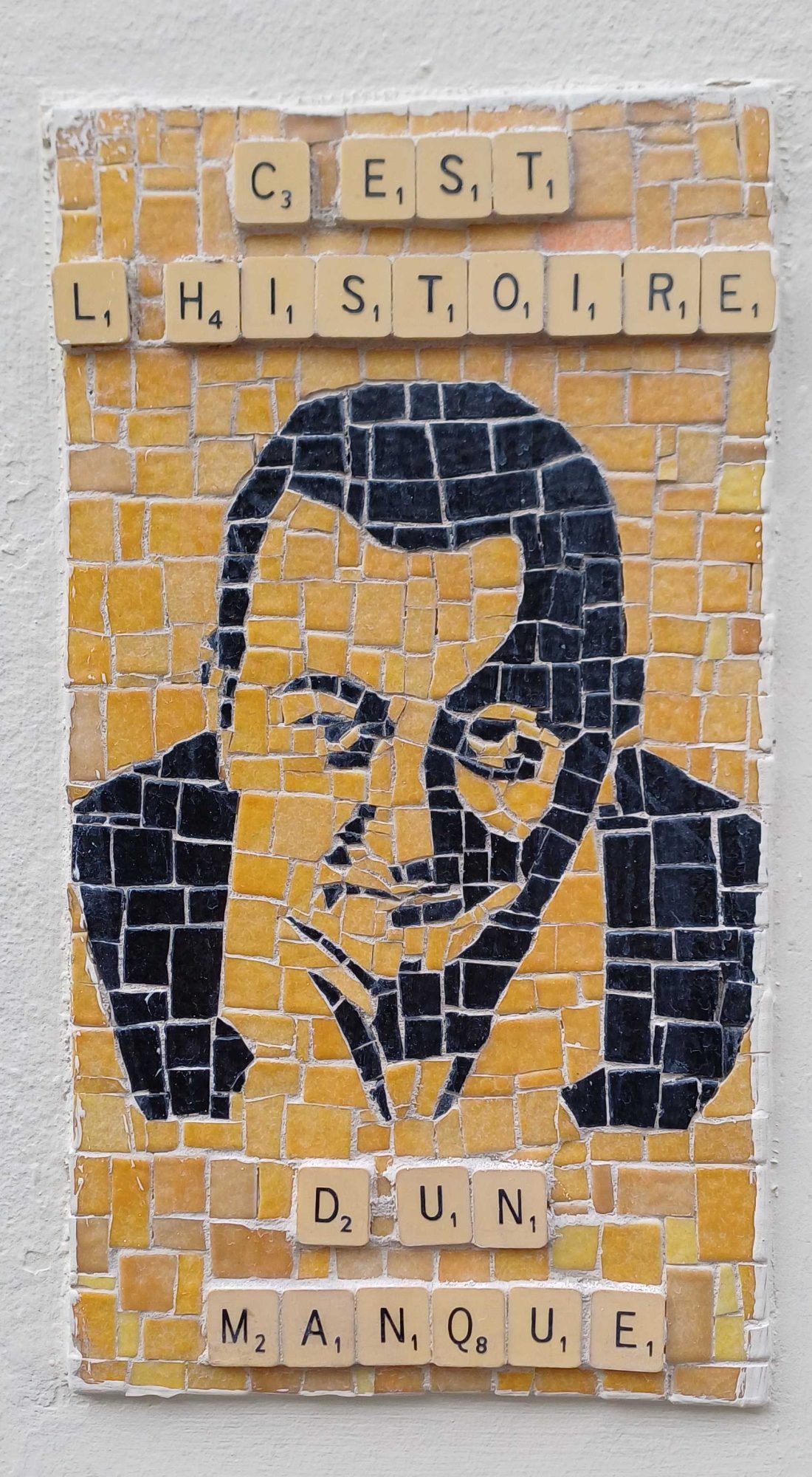C'est l'histoire d'un manque — Street art à Paris