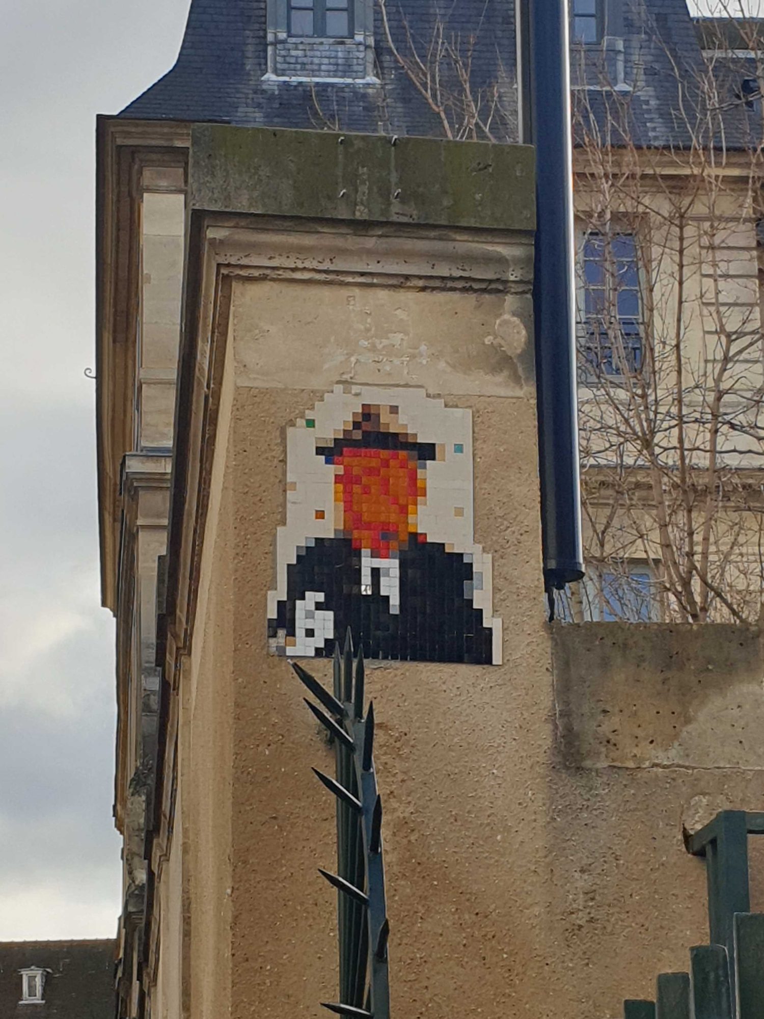 Invader PA_0407 Pixel Portrait — Street art by Invader in Paris