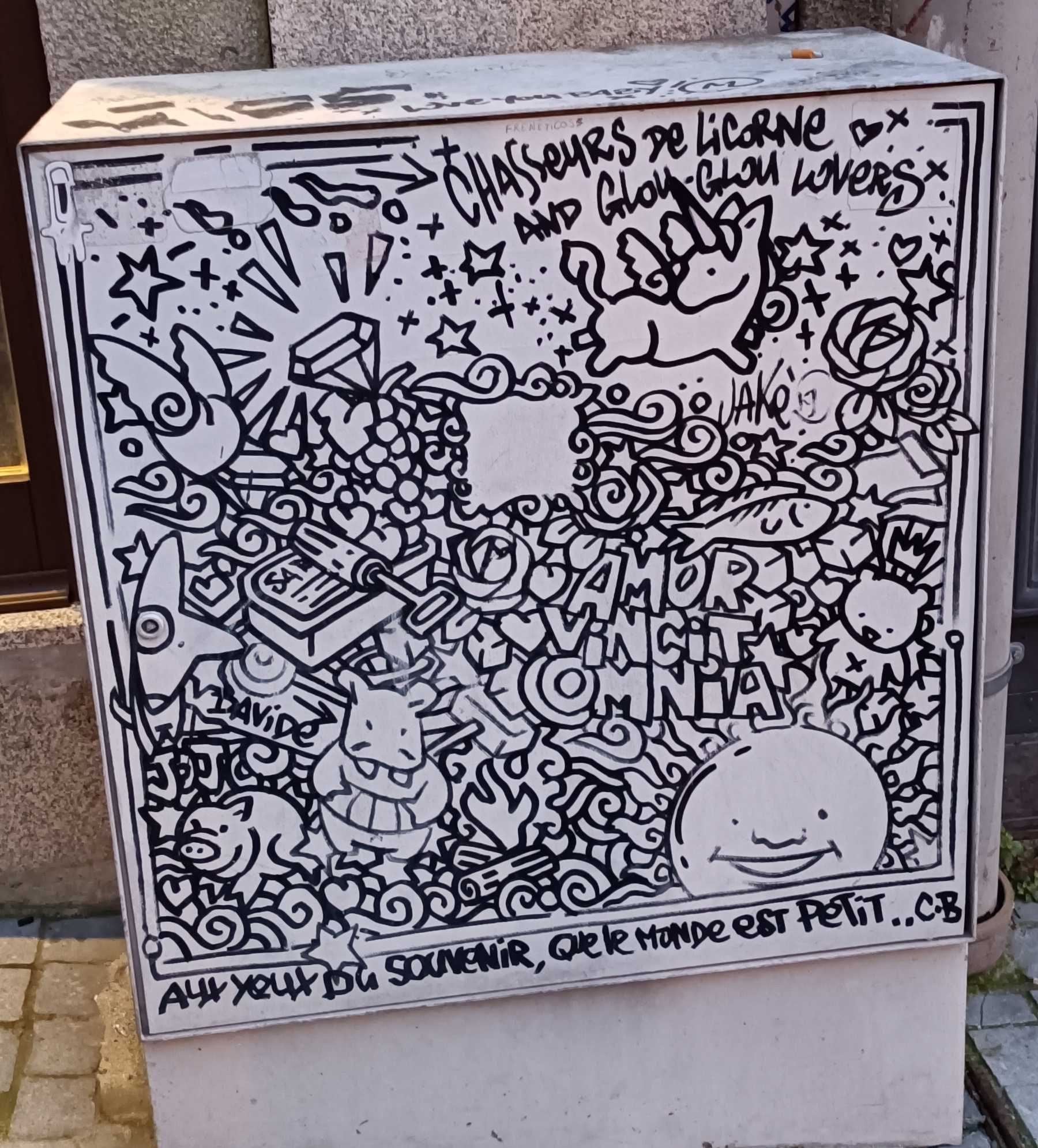 Chasseurs de licorne — Street art à Porto