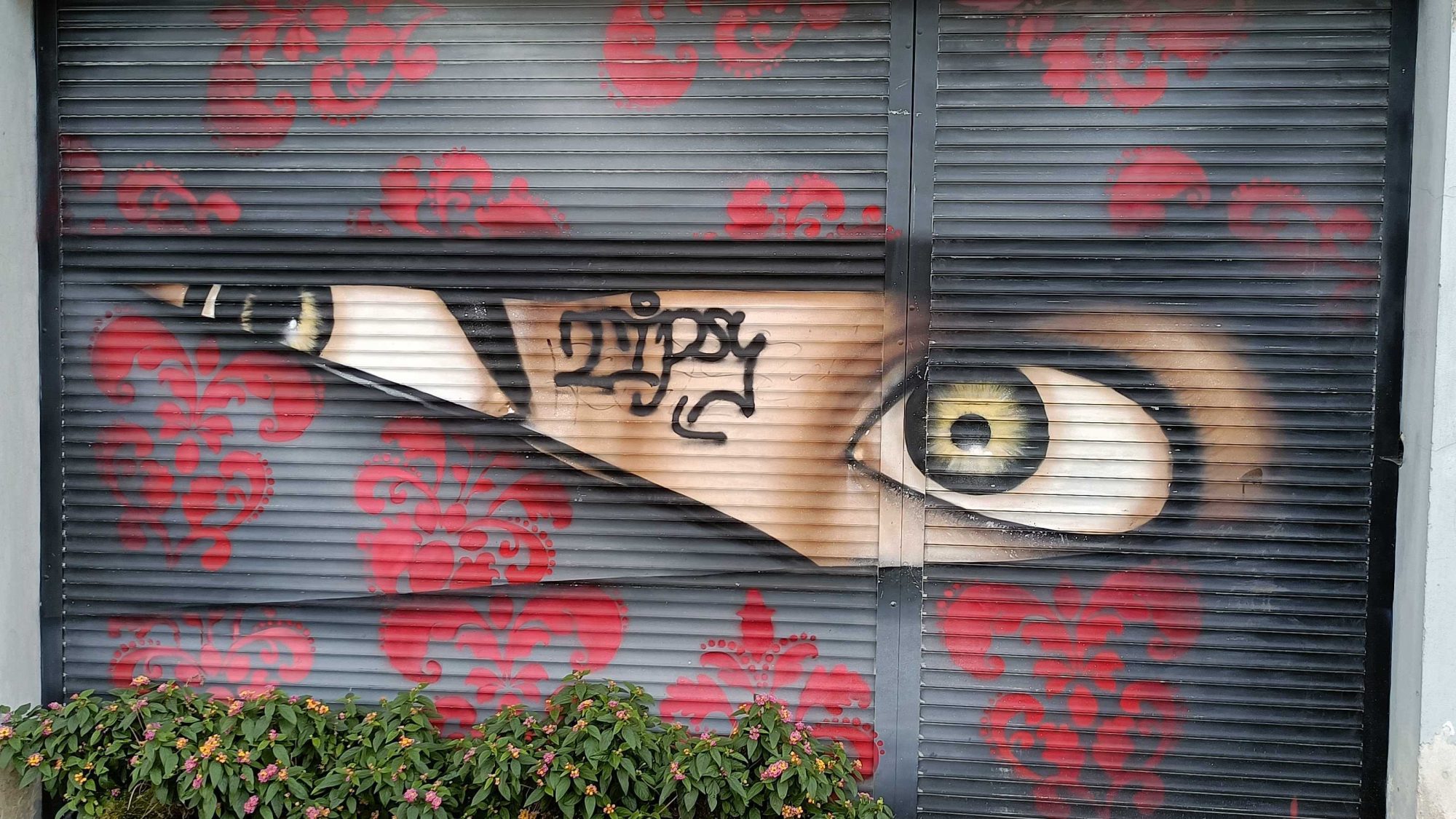The Eye and the Brush — Street art in Vilnius