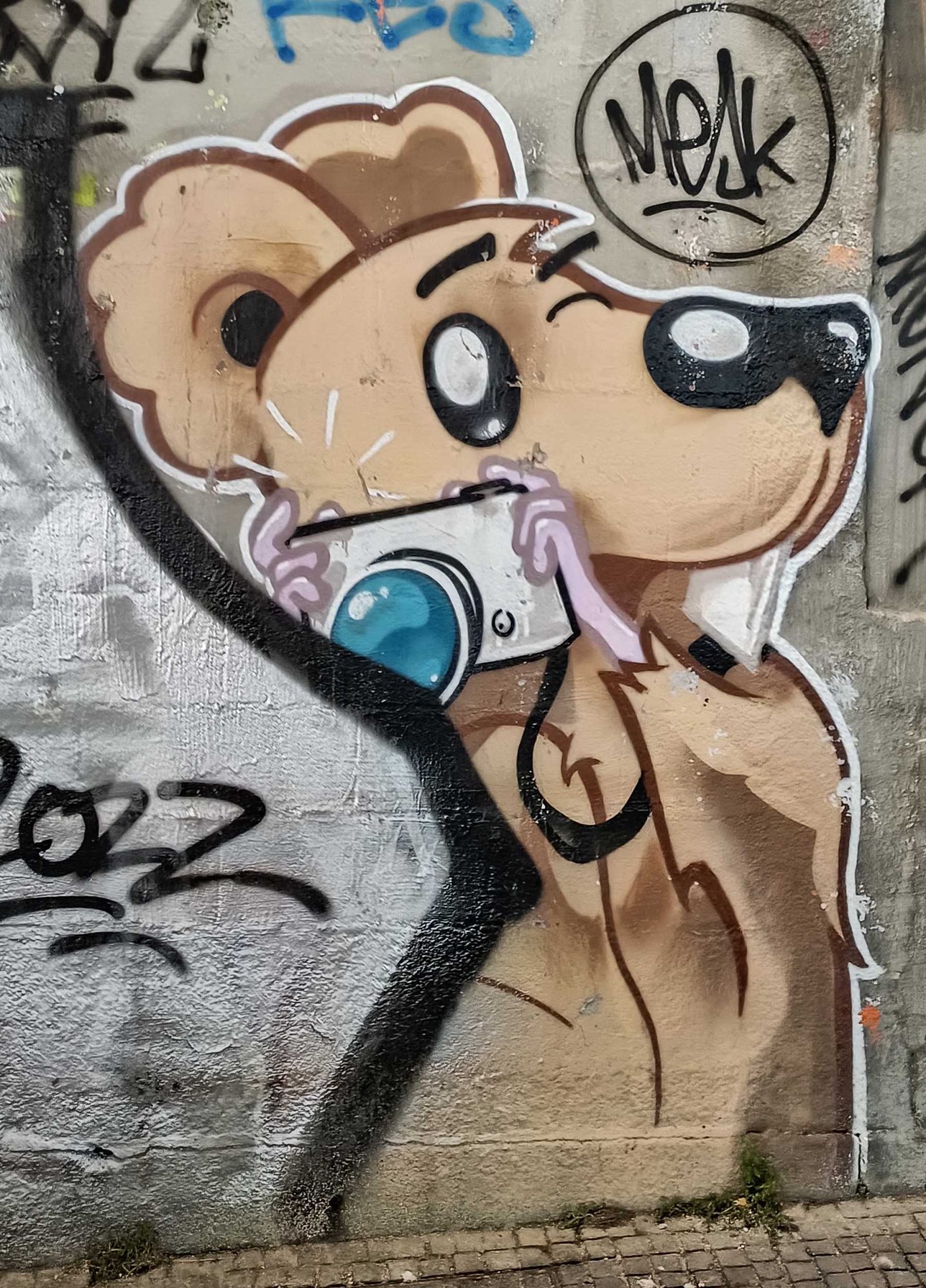 Souris rigolo — Street art à Porto