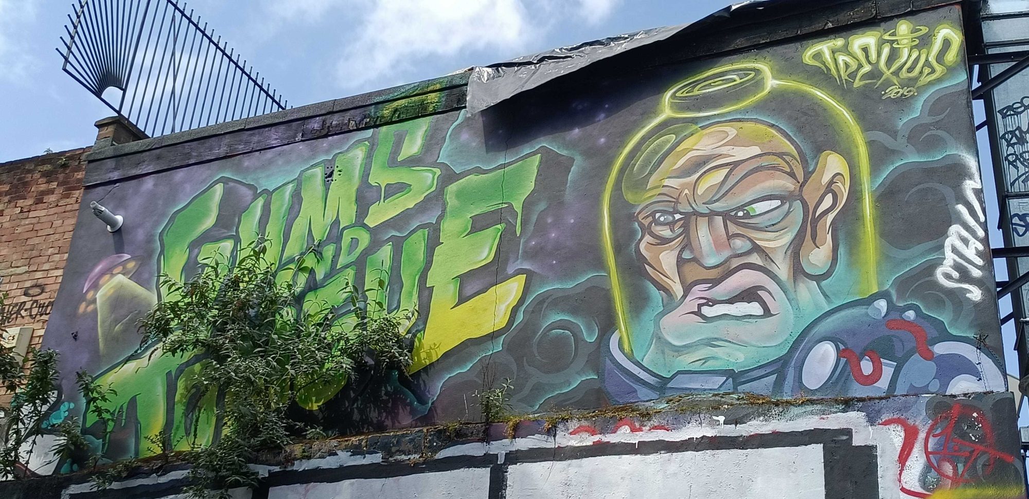 Gums or Die Character — Street art in London