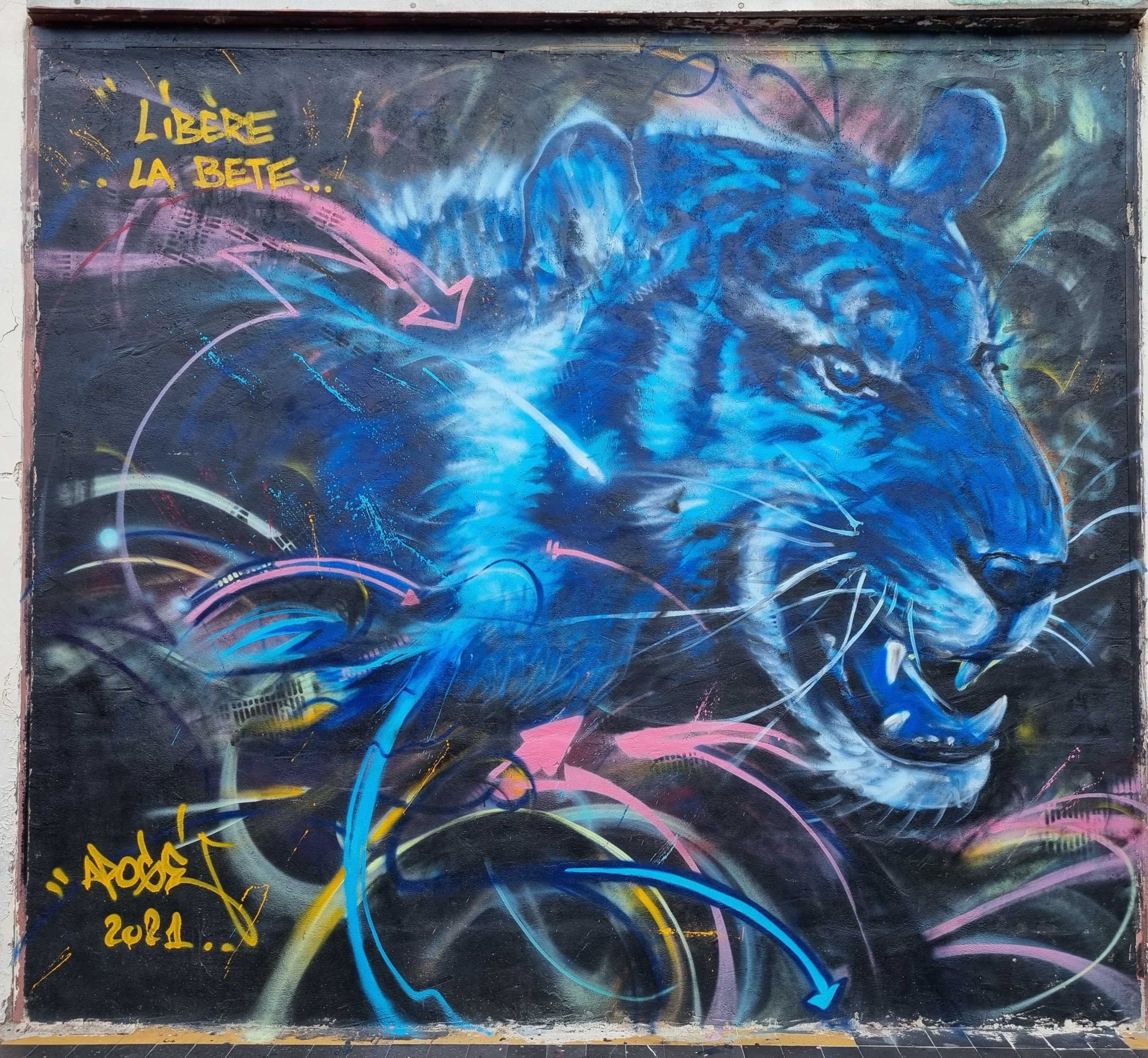 Release the Beast by Apogé — Street art by Apogé (Olivier Robillard) in Clermont-Ferrand