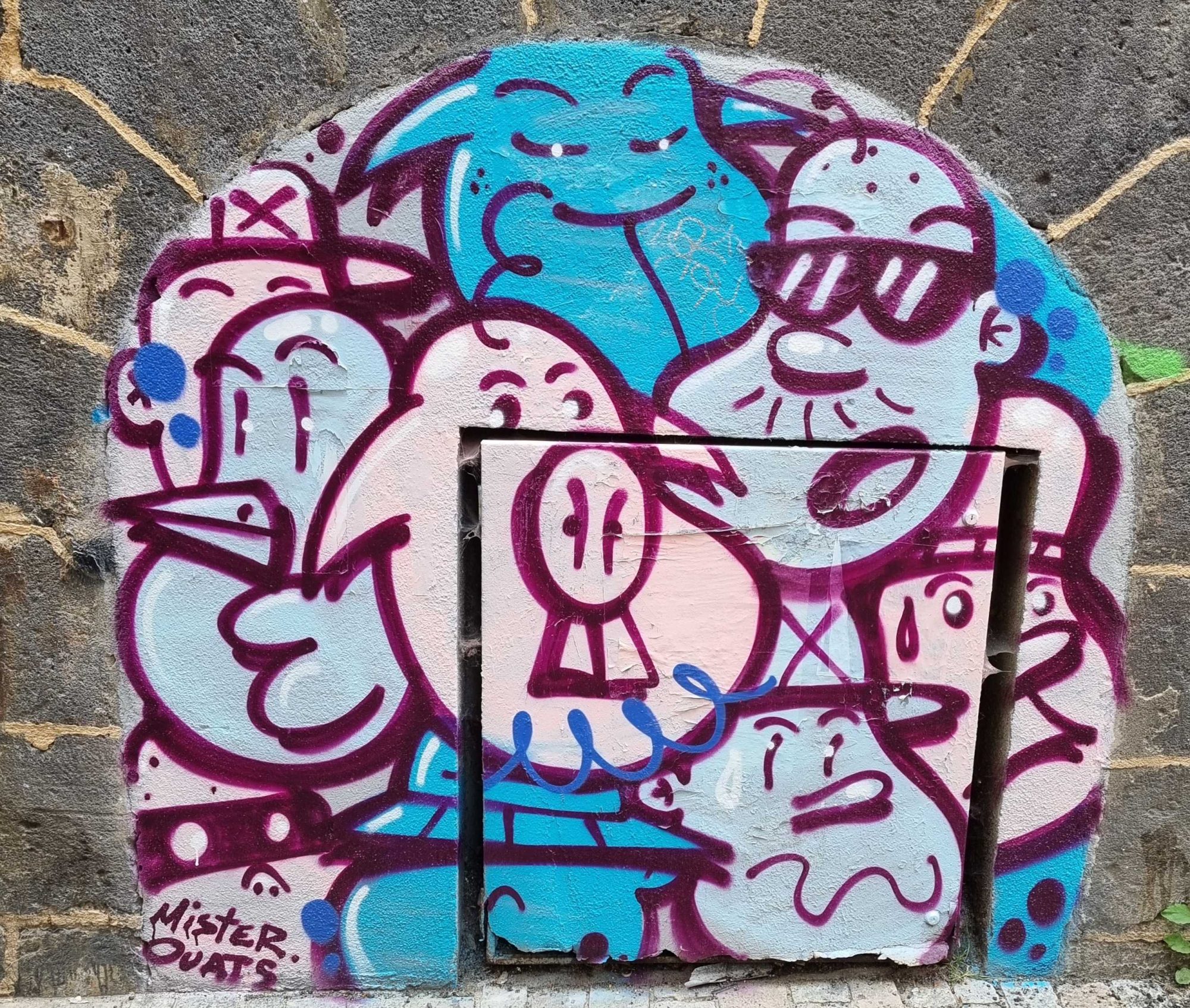 Mister Oats and His Characters — Street art in Clermont-Ferrand