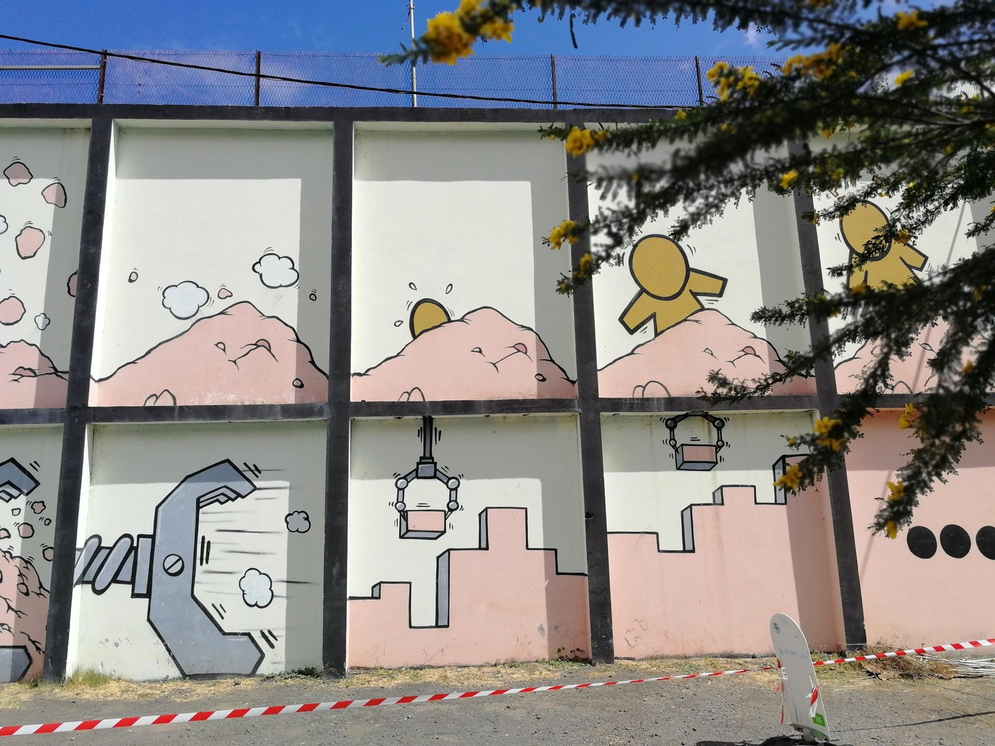 Gouzous and the pink mountain — Street art by Jace in Saint-Leu