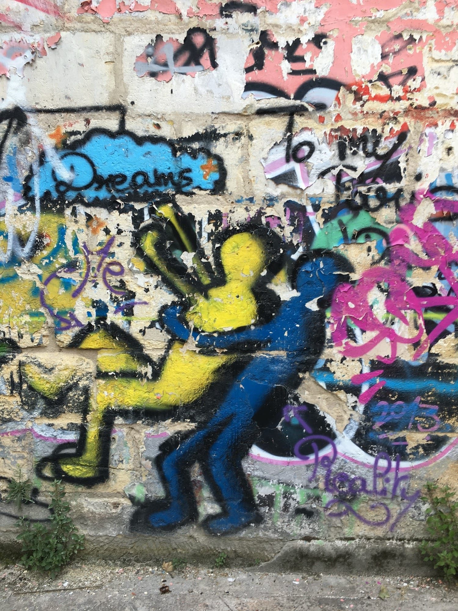 Dreams stencil dancers — Street art in Bordeaux