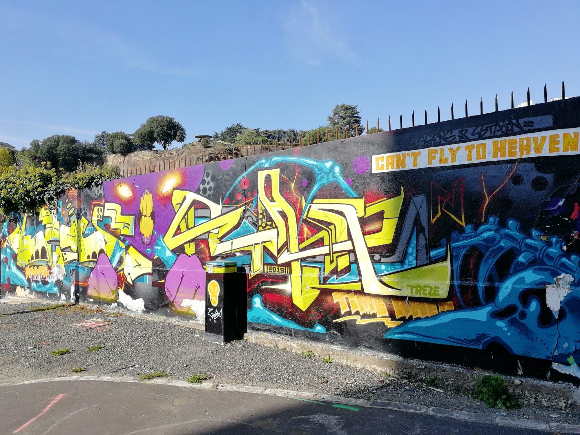 Can't Fly to Heaven - Lettering — Street art in Nantes