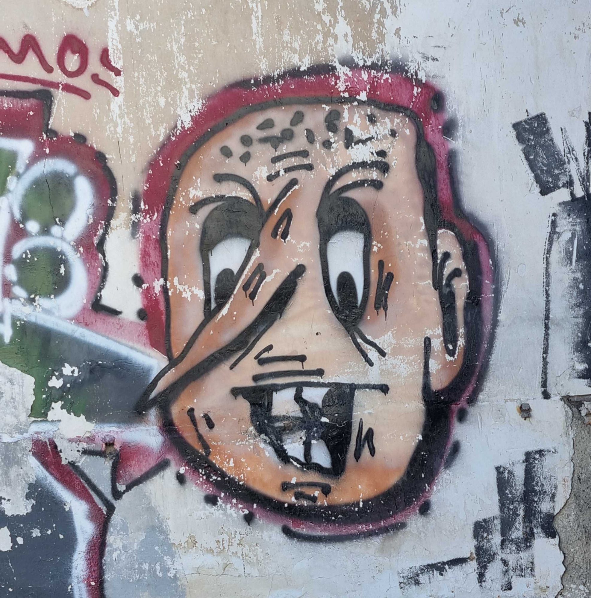 Visage clown amusant — Street art à Clermont-Ferrand