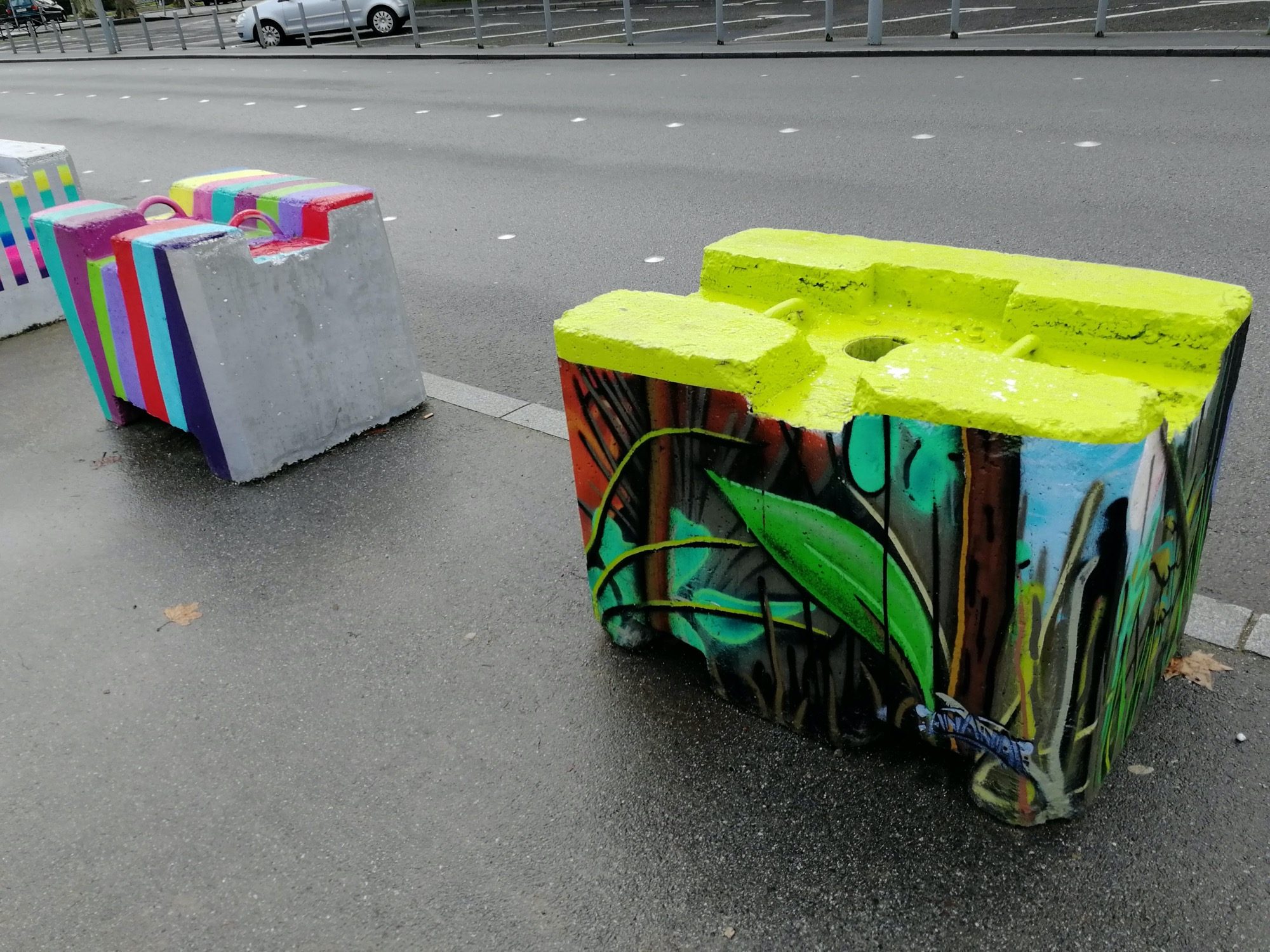 Blocs Jungle Tropicale — Street art à Laval