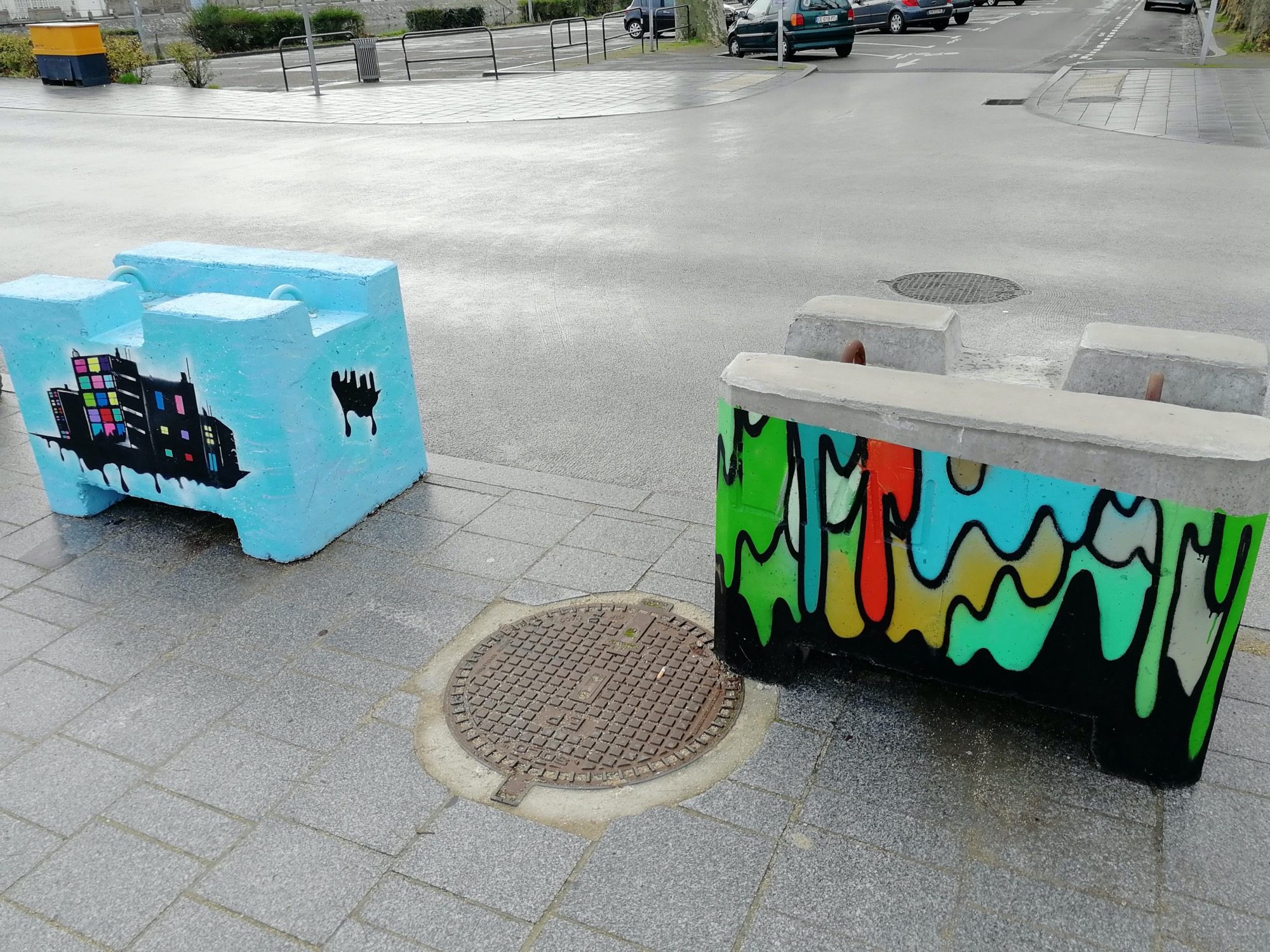 Bloc Chat Urbain et Coulures — Street art à Laval