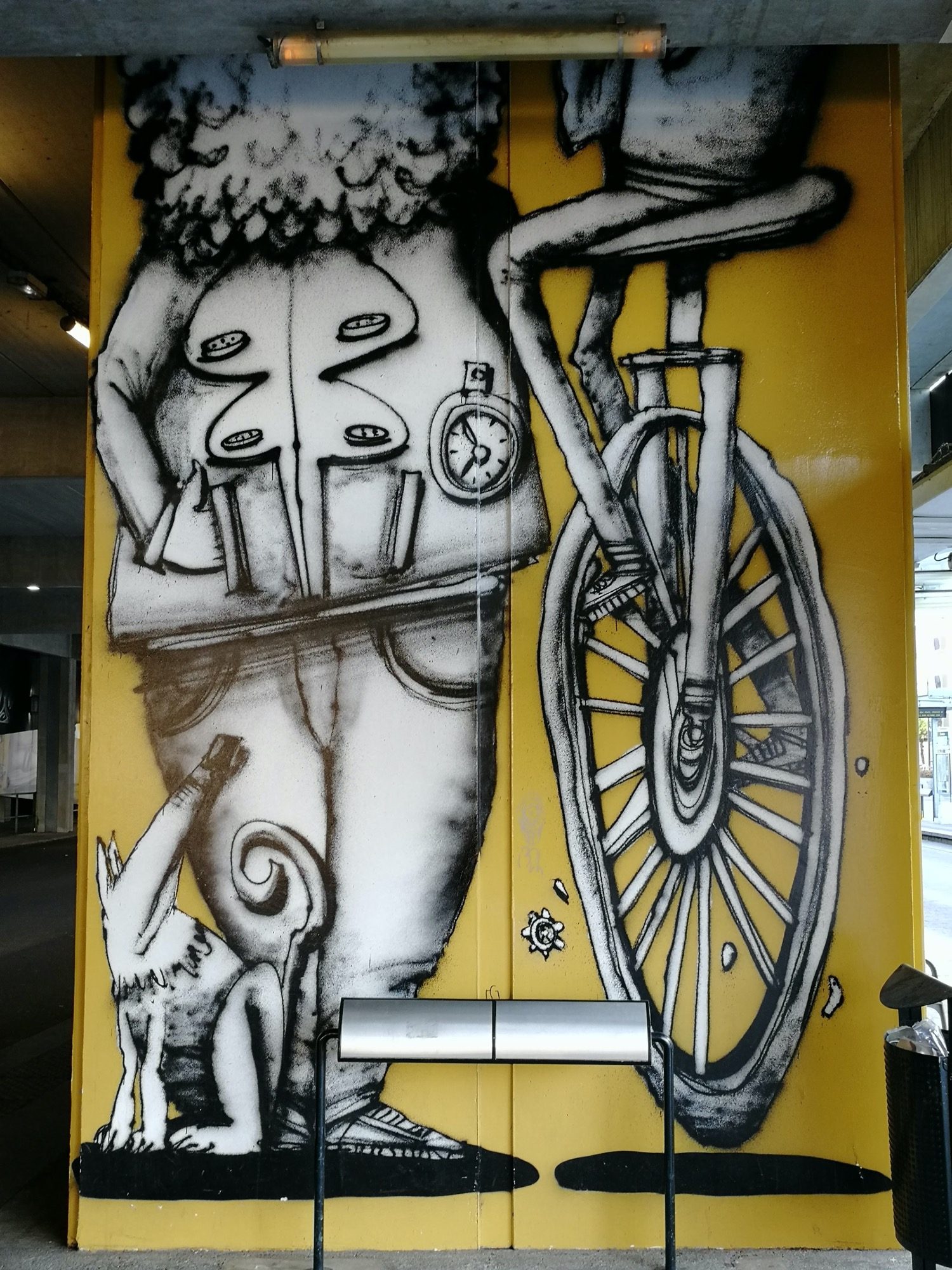 Cycliste fantaisiste à Beauséjour — Street art de Ador, Semor à Saint-Herblain