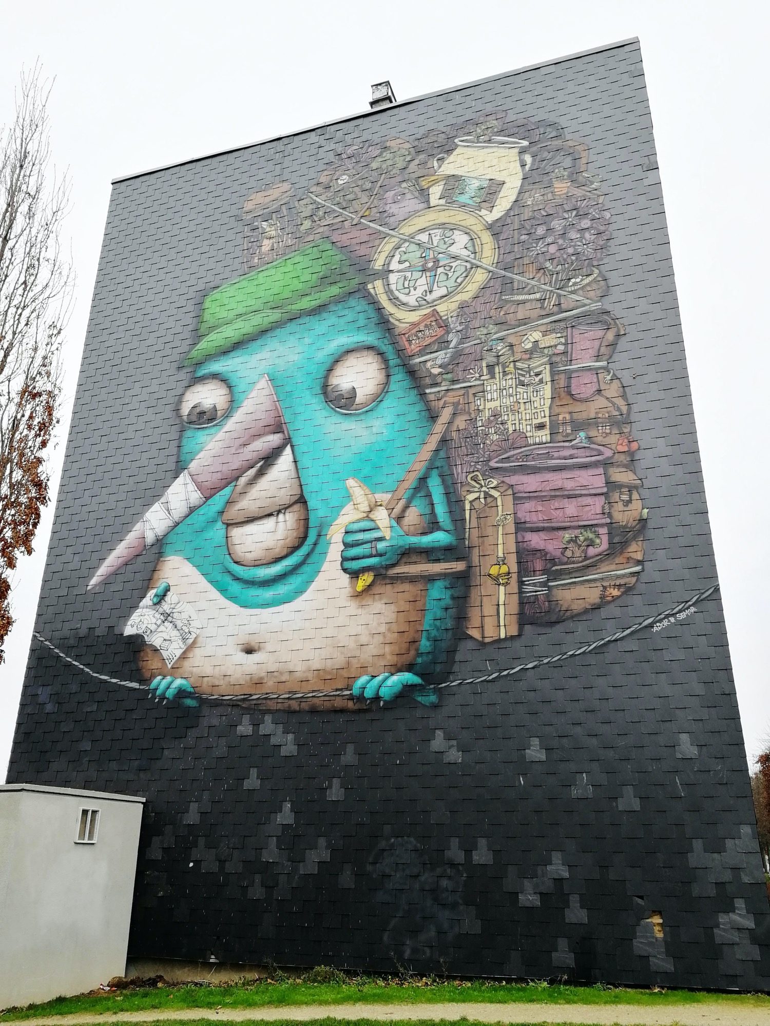 The Traveler, Giant Bird by Ador Semor — Street art by Ador, Semor in Rezé