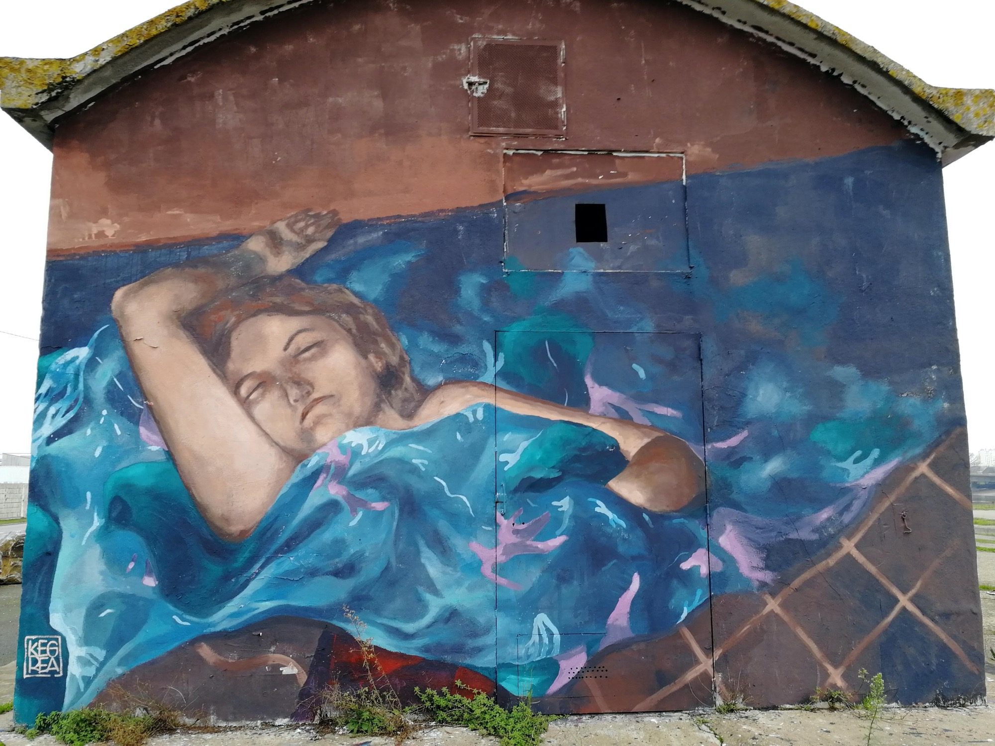 Femme aux voiles bleus, Kegrea — Street art de Kegrea à Nantes