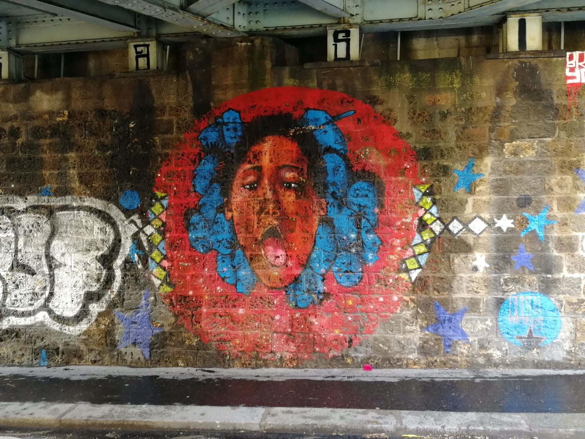 Da Cruz Pop Bubble Lettering — Street art in Paris