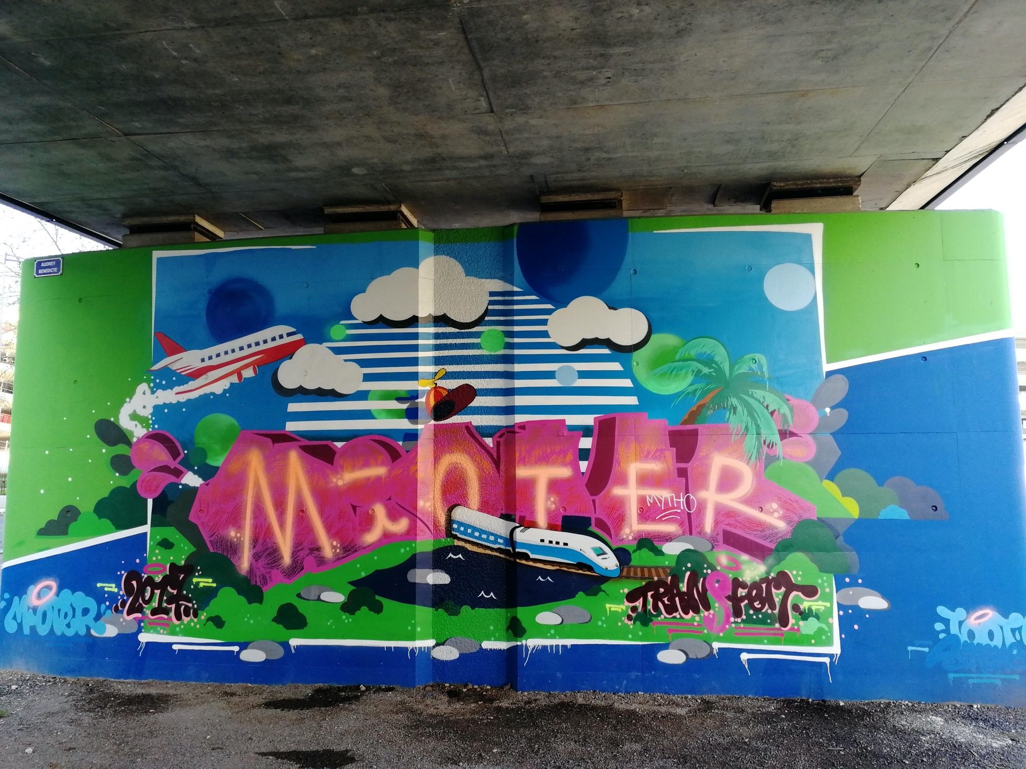 Nature and Architecture - Bordeaux Mural — Street art in Bordeaux