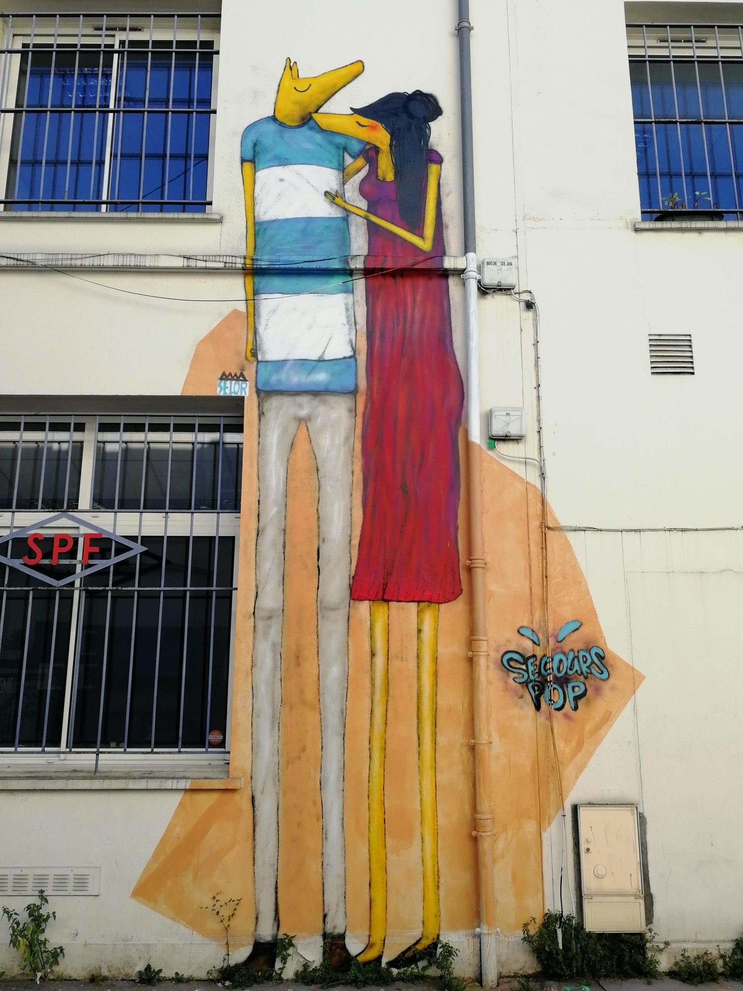 Couple par Selor, Quai de Paludate — Street art de Selor à Bordeaux