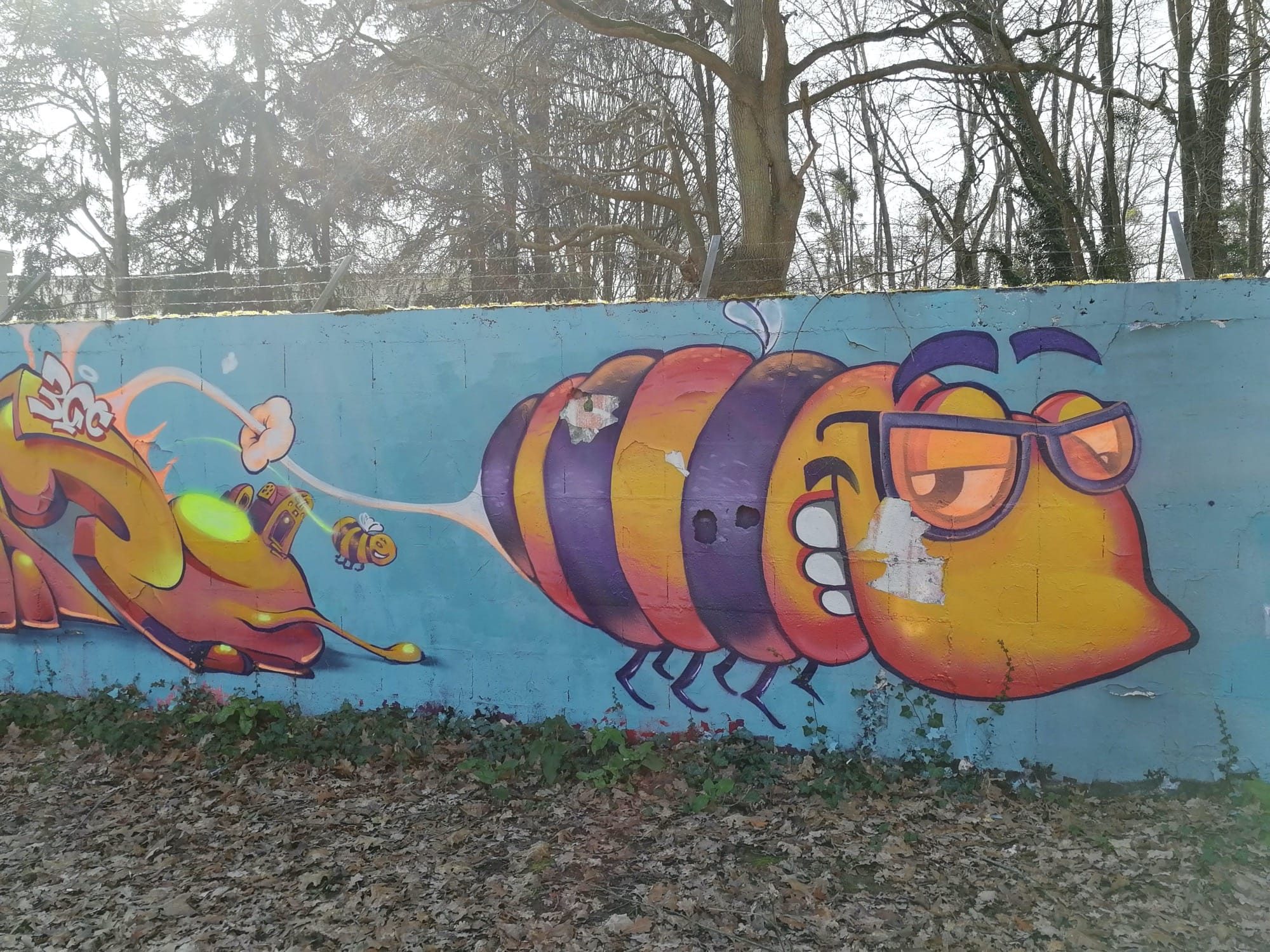 Bzzzzzz — Street art de Eskat à Nantes