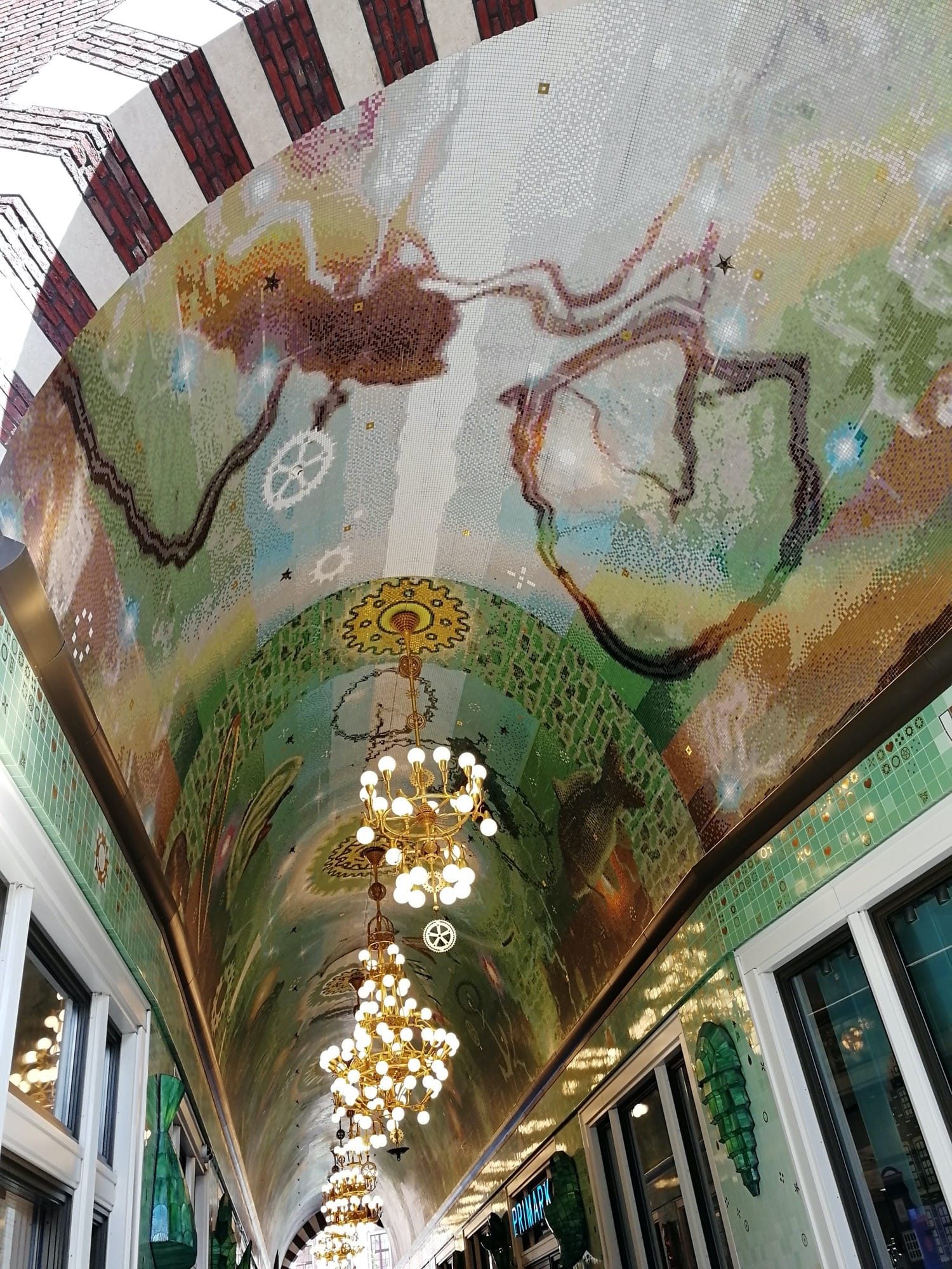 Vault mosaic Amsterdam gallery — Street art in Amsterdam