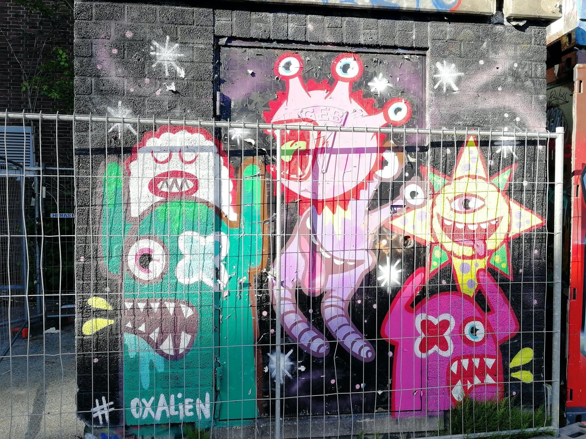 アート・デザイン・音楽 Amsterdam Graffiti The Battle of waterlo