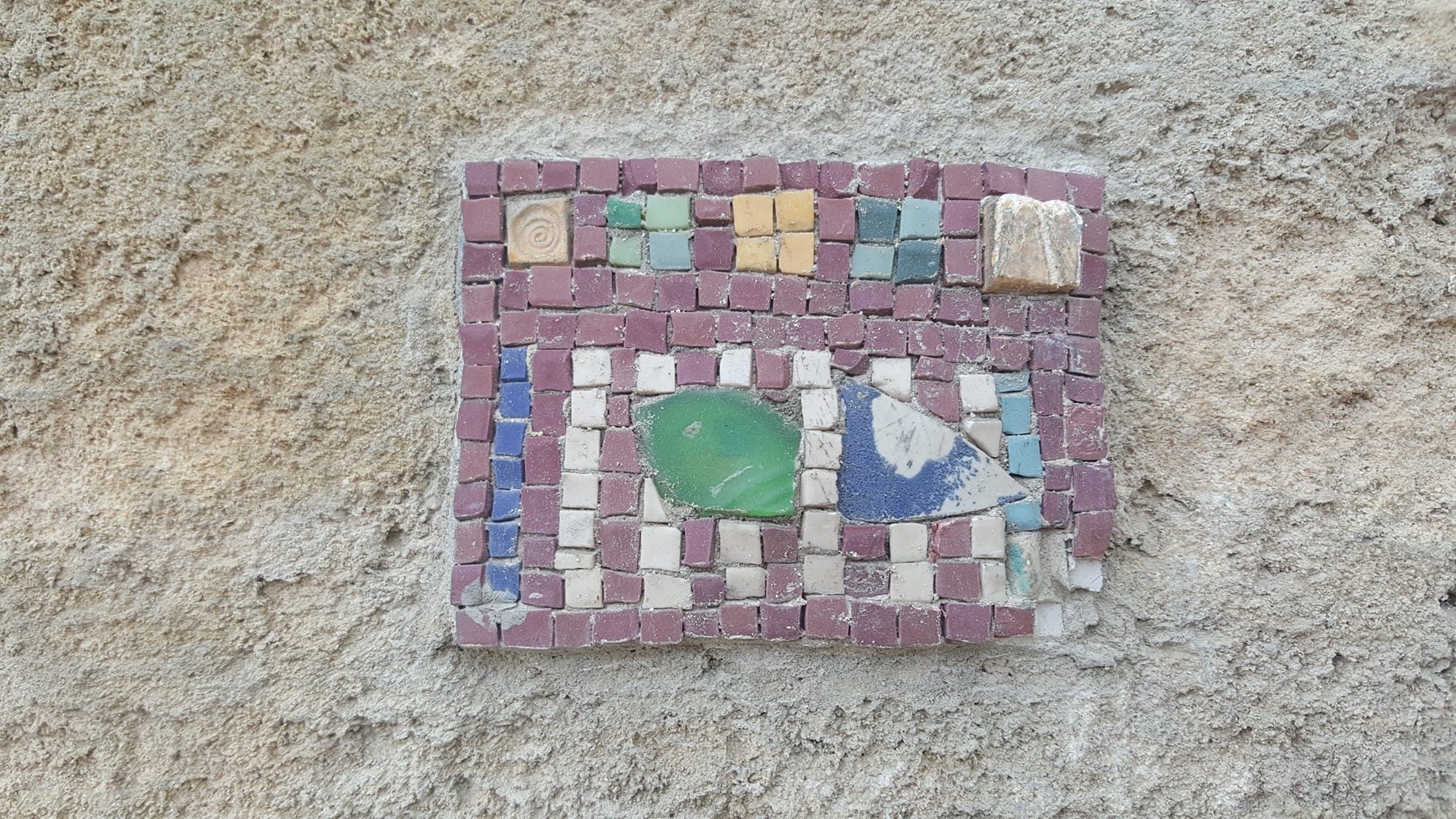 Morèje, composition abstraite terracotta — Street art de Morèje à Paris