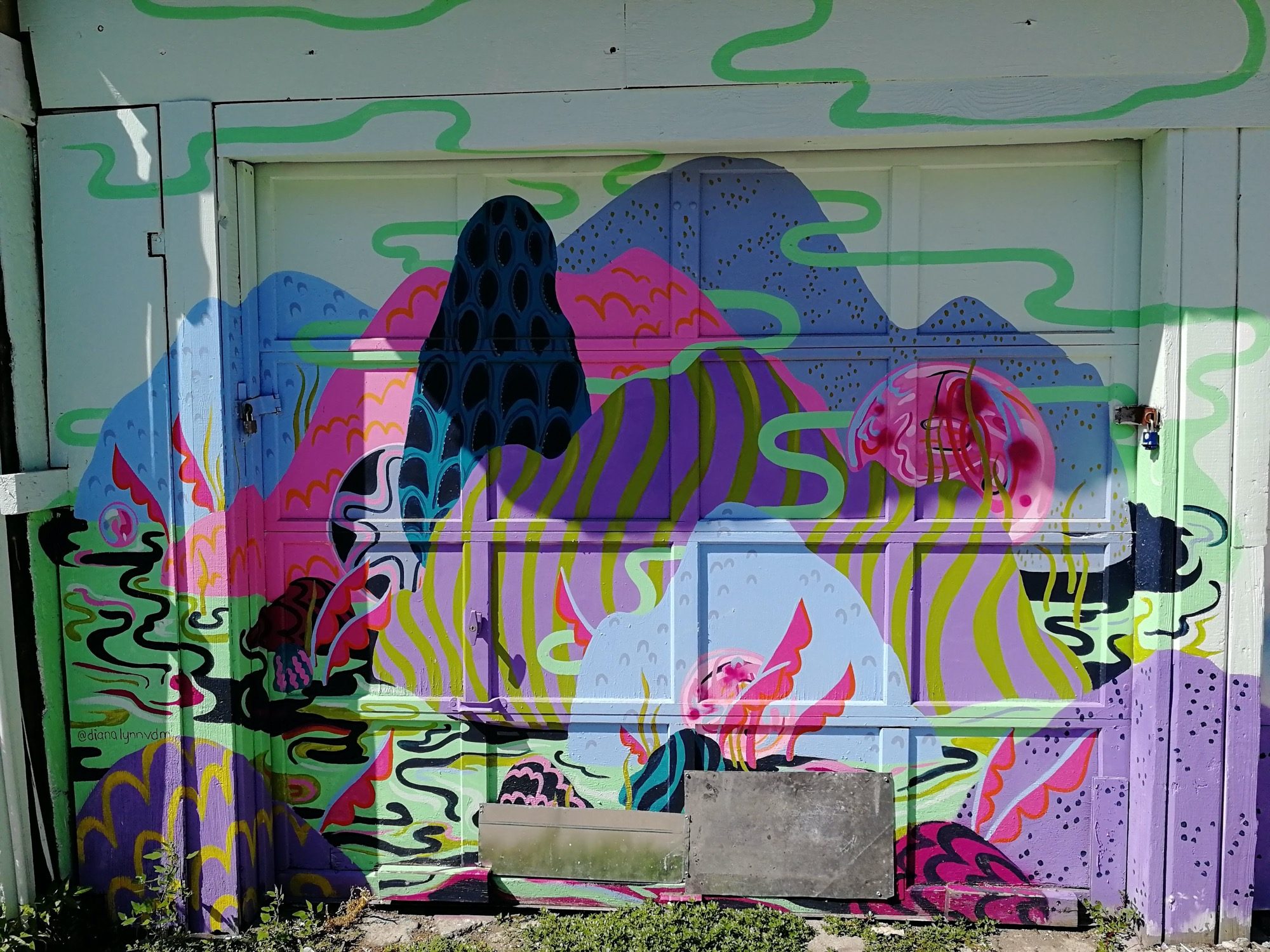 Créatures abstraites expressives — Street art à Toronto
