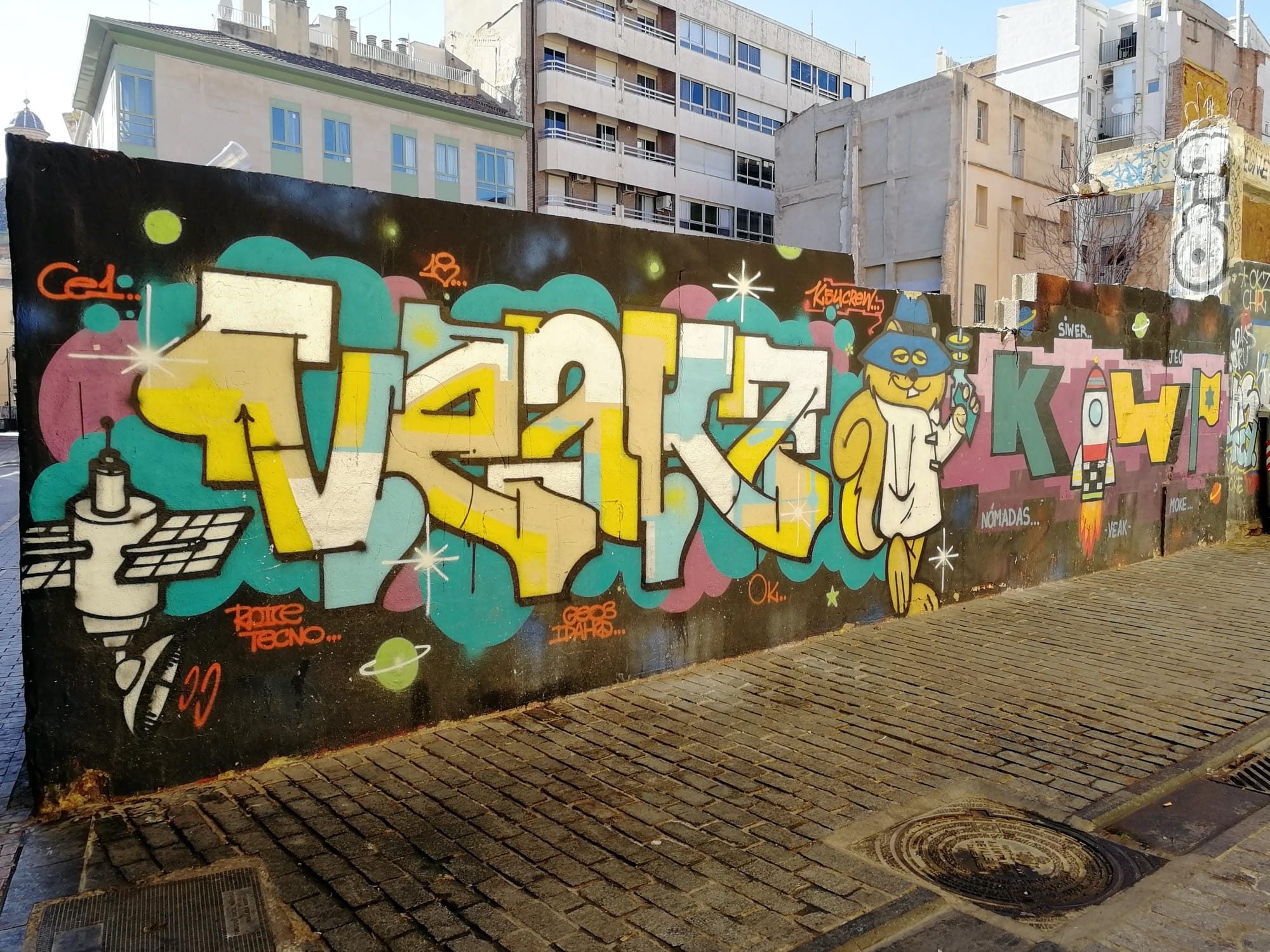 Hall of fame VEARZ et KCWT - Valence — Street art à València