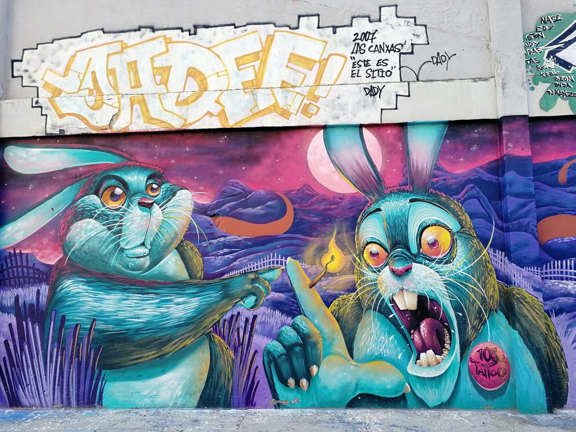 Expressive Teal Rabbits - Este es el Sitio - Duke 103 — Street art by Duke 103 in València