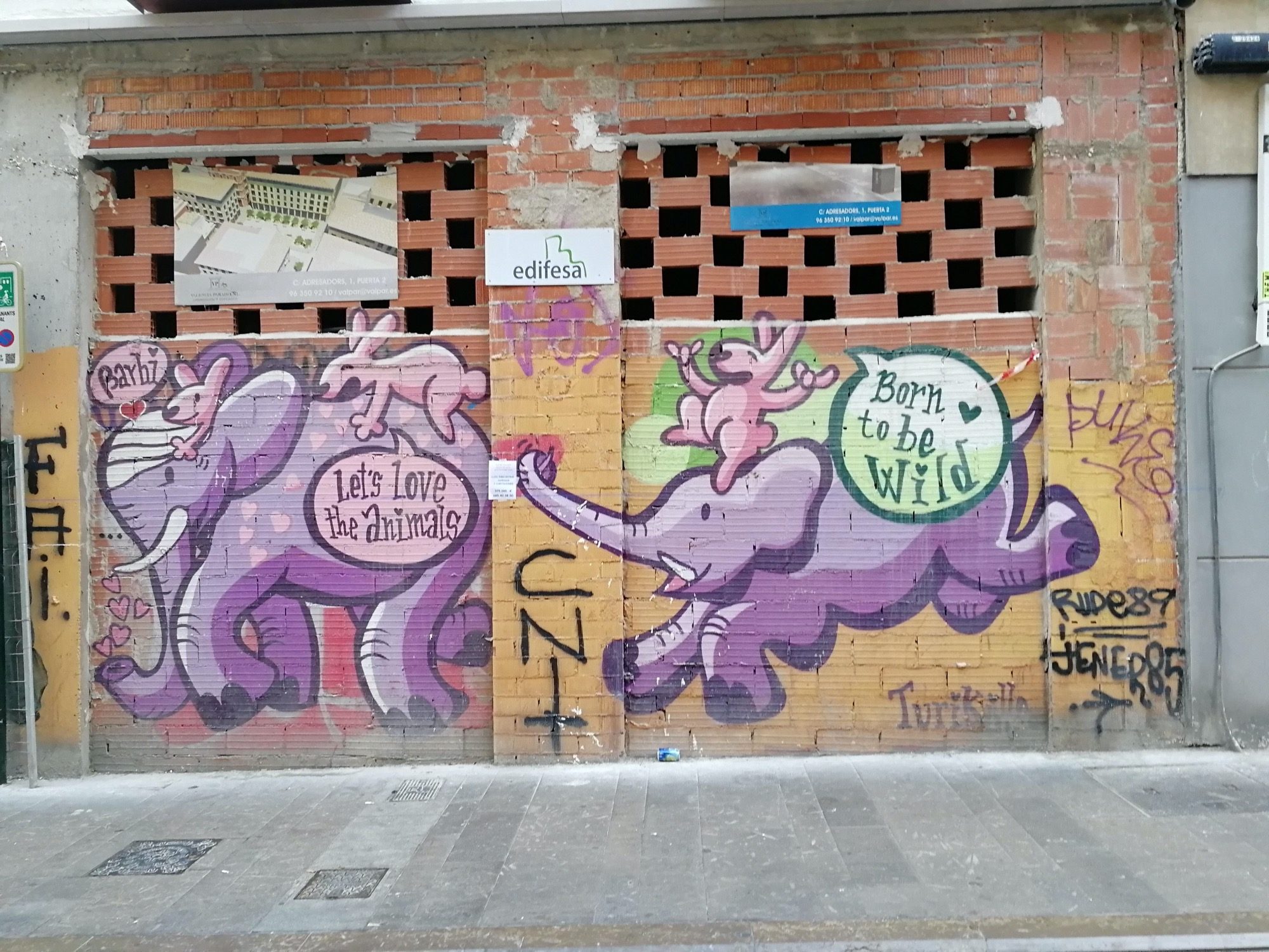 Purple Elephants - Let's Love the Animals - Barbi — Street art by Barbi in València