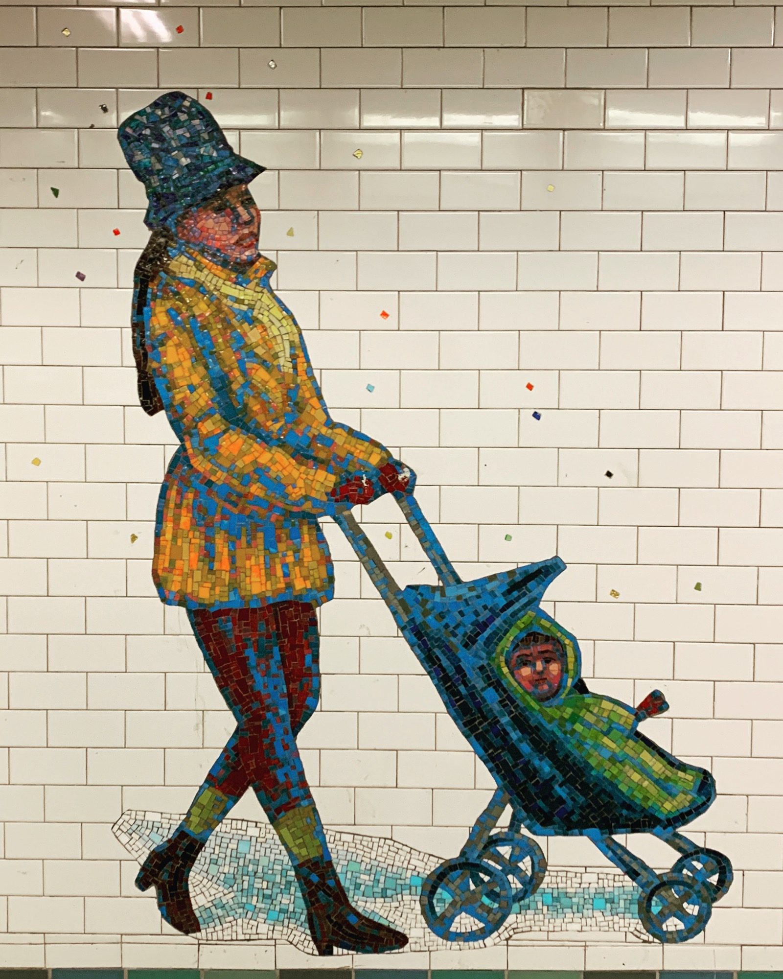 Mother and Child Mosaic — Street art in New York