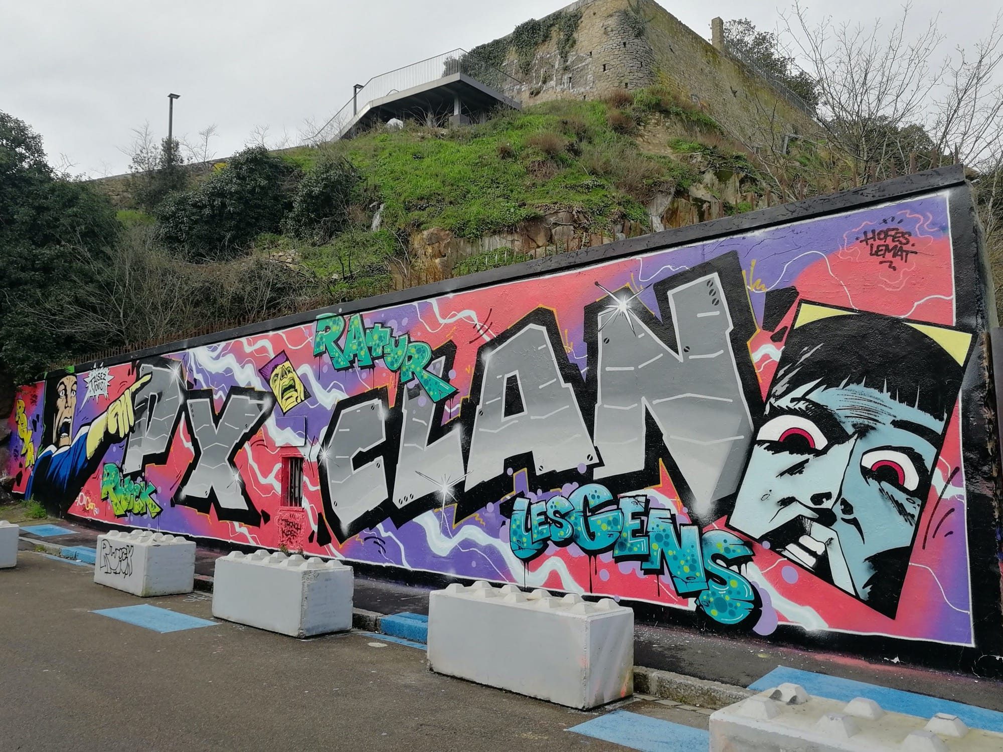 Wildstyle Complexe avec Portrait et Créatures — Street art à Nantes