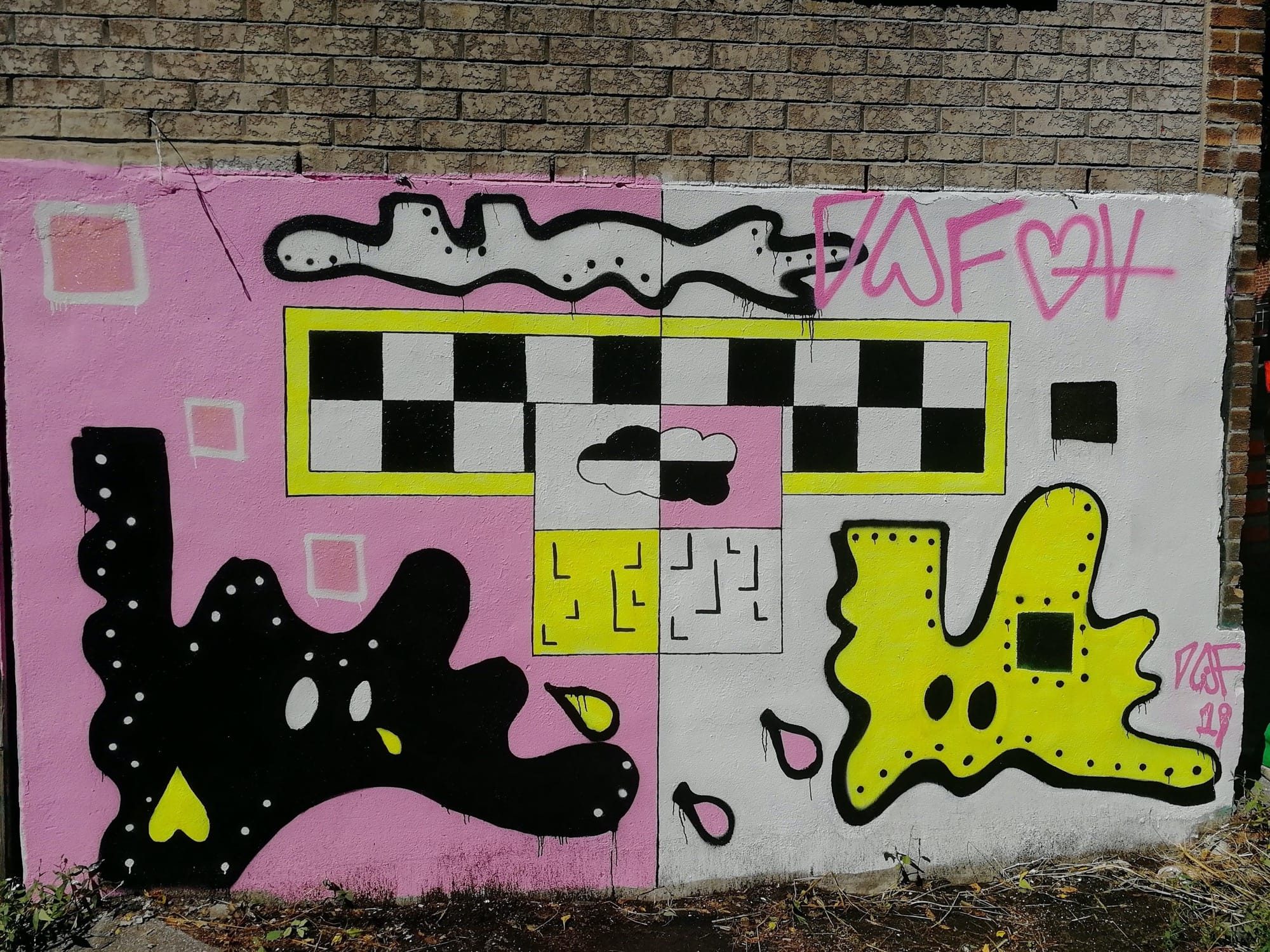 Cartoon Alien Creatures — Street art in Montréal
