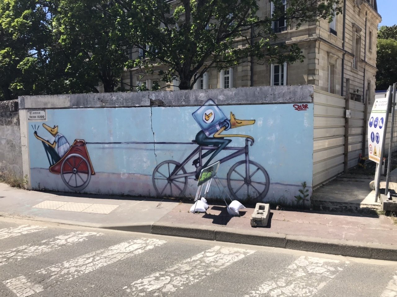 Le vélo tranquille de Selor — Street art de Selor à Le Bouscat