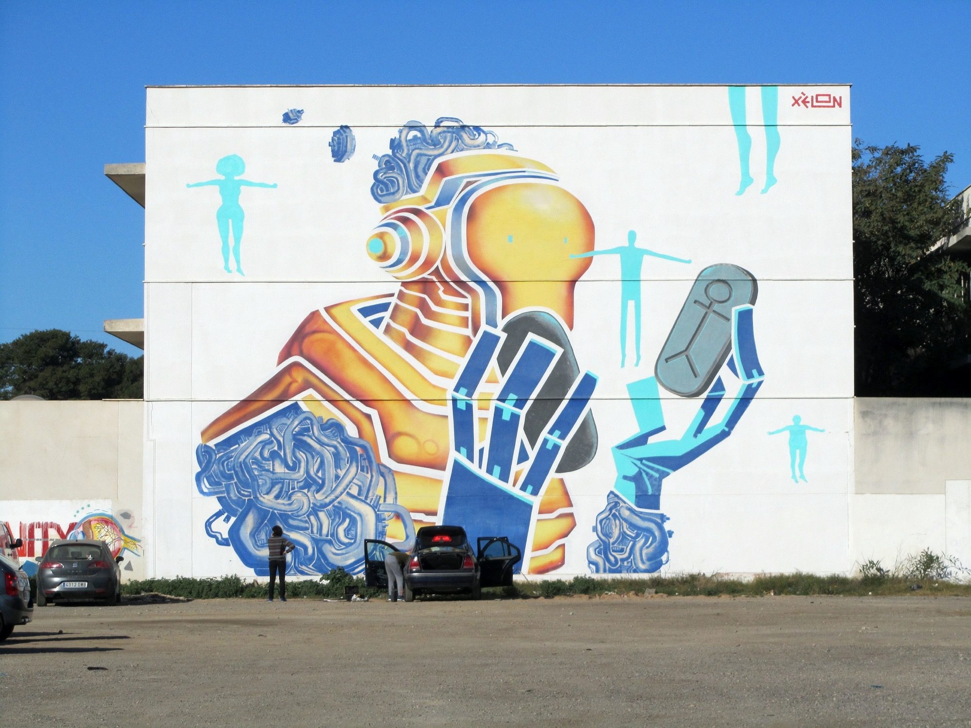 L'androïde de Mislata — Street art de Xelon xlf à València