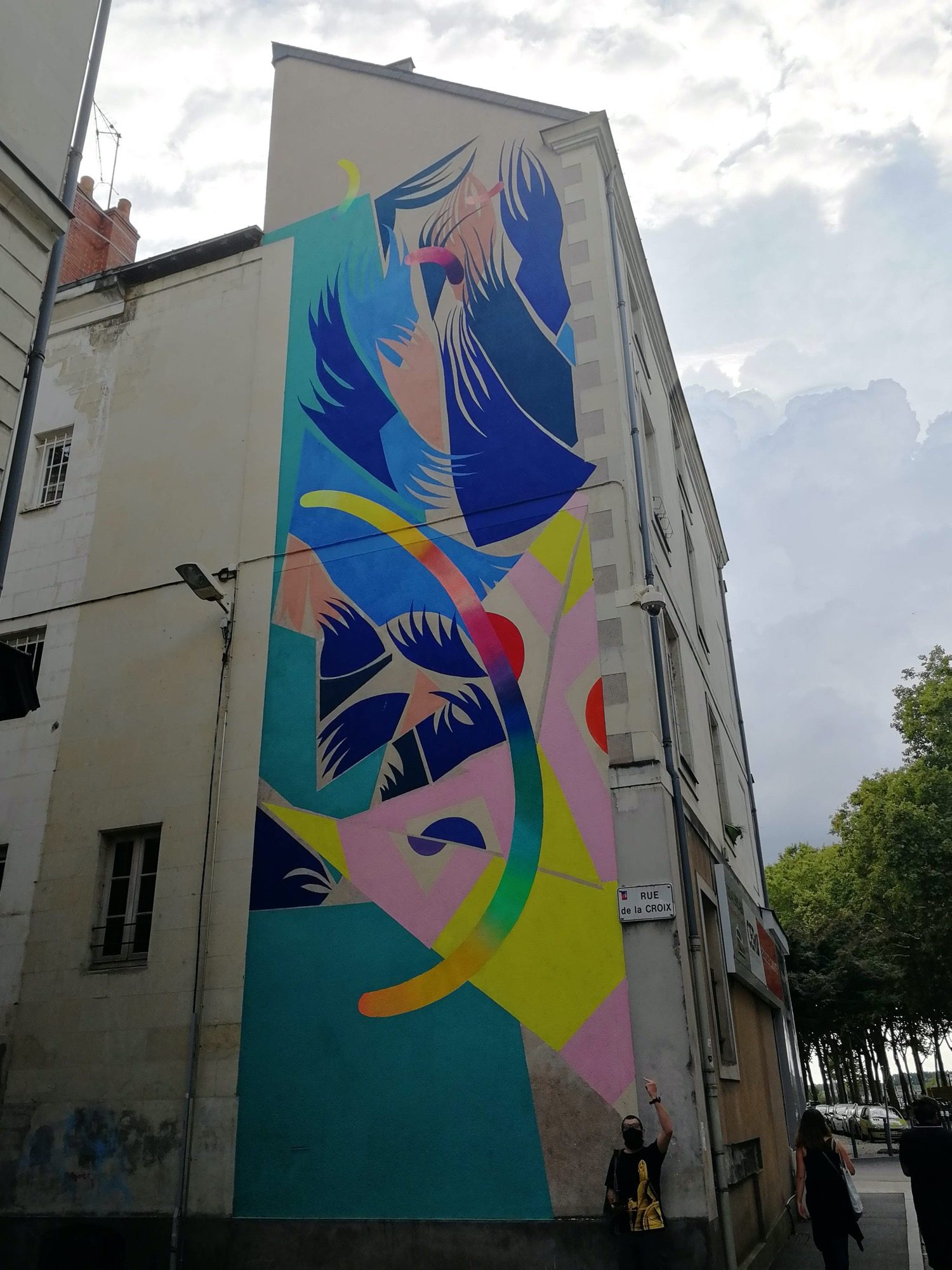 Portrait dynamique par Nuria Mora — Street art de Nuria Mora à Angers