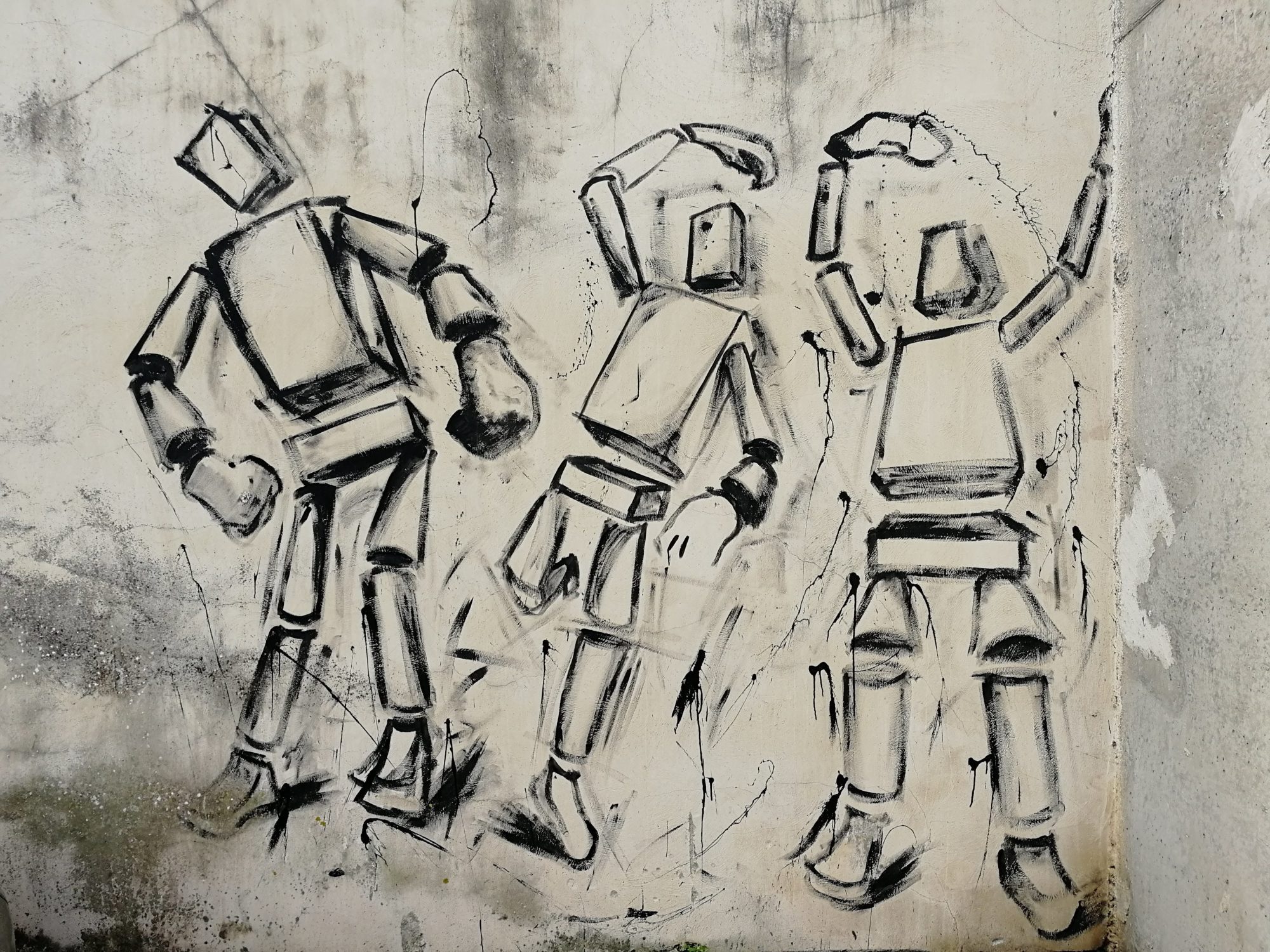 Trio of Dancing Robots, Morlaix — Street art in Morlaix