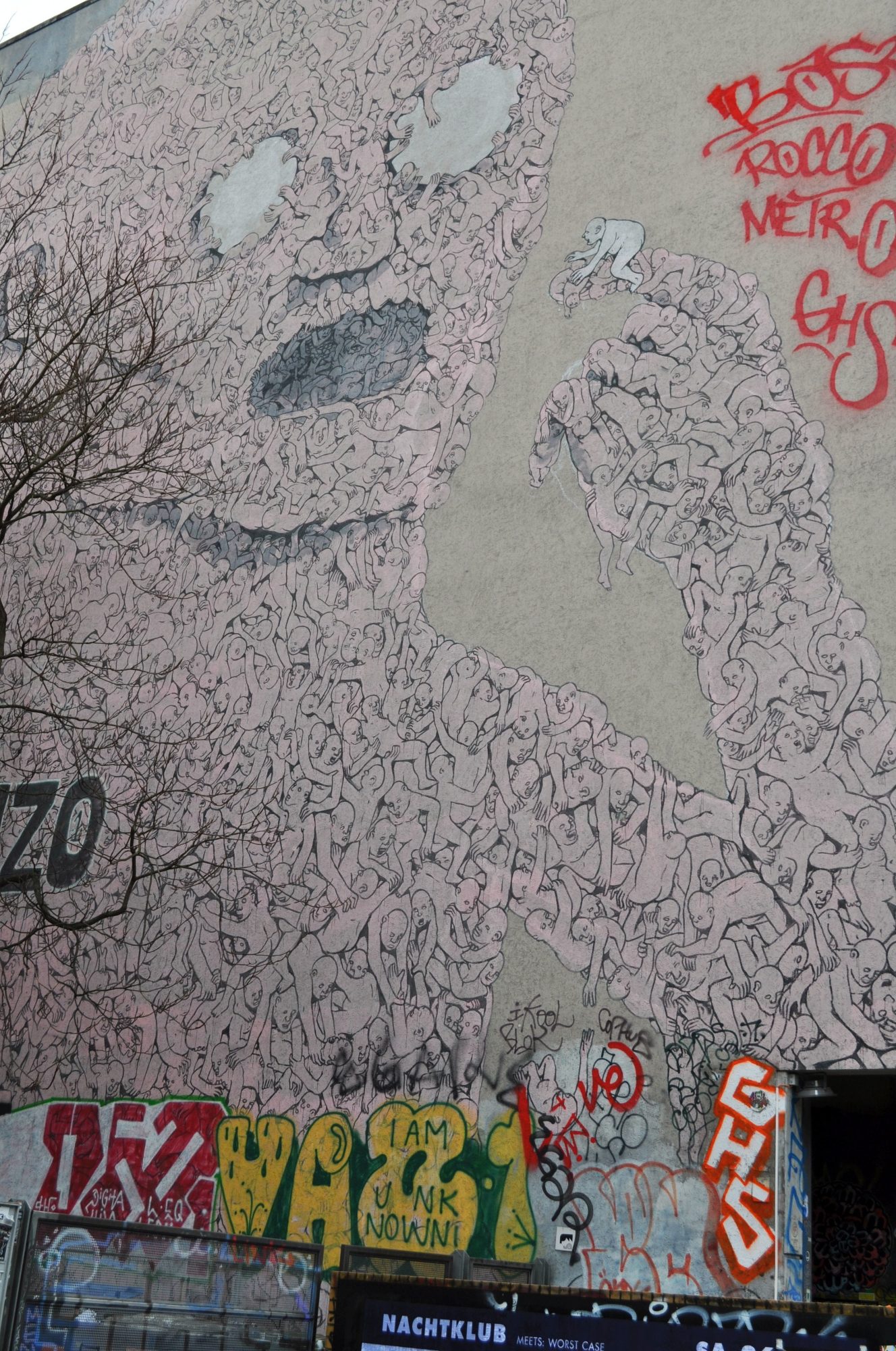 Pink Man (2007) — Street art de Blu à Berlin