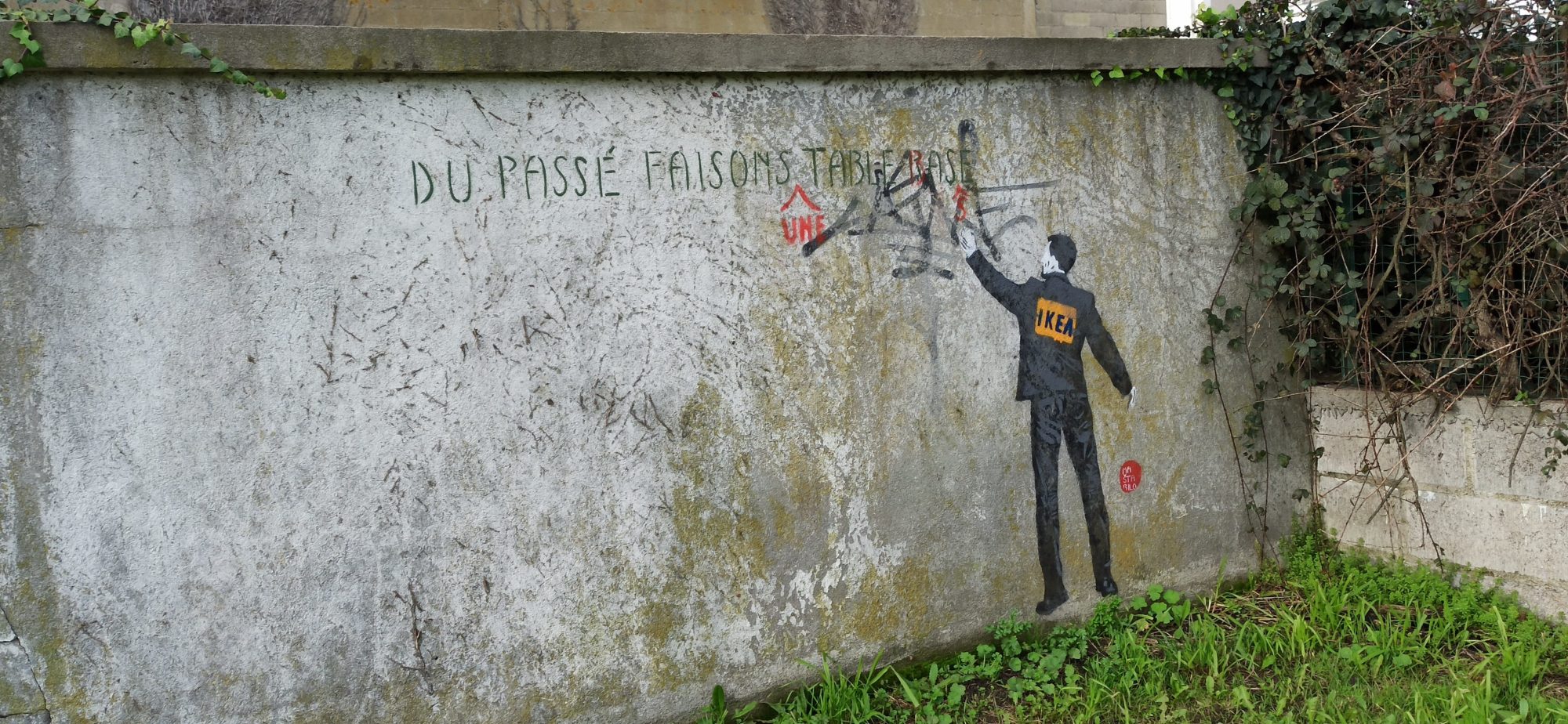 Ikea critique politique — Street art à Lorient