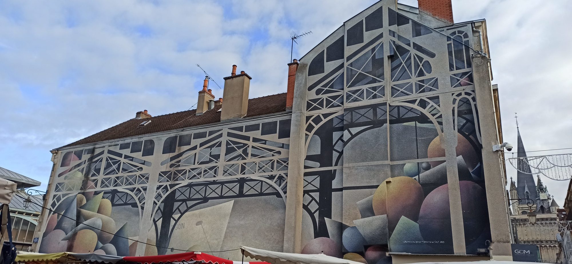Les halles en trompe-l'œil — Street art à Dijon