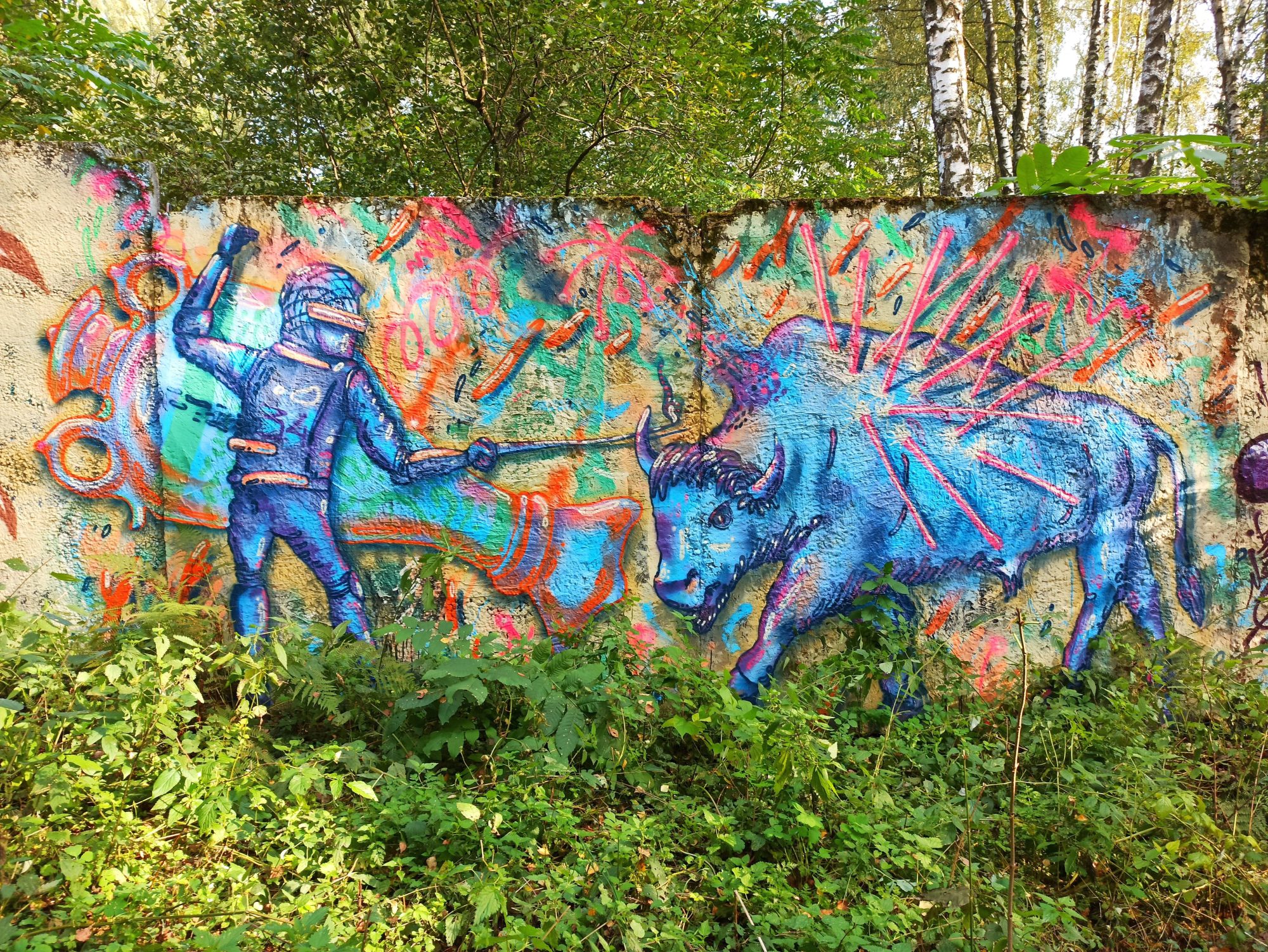 Combat du chevalier et du taureau par Leks34 — Street art de Leks34 à Balashikha