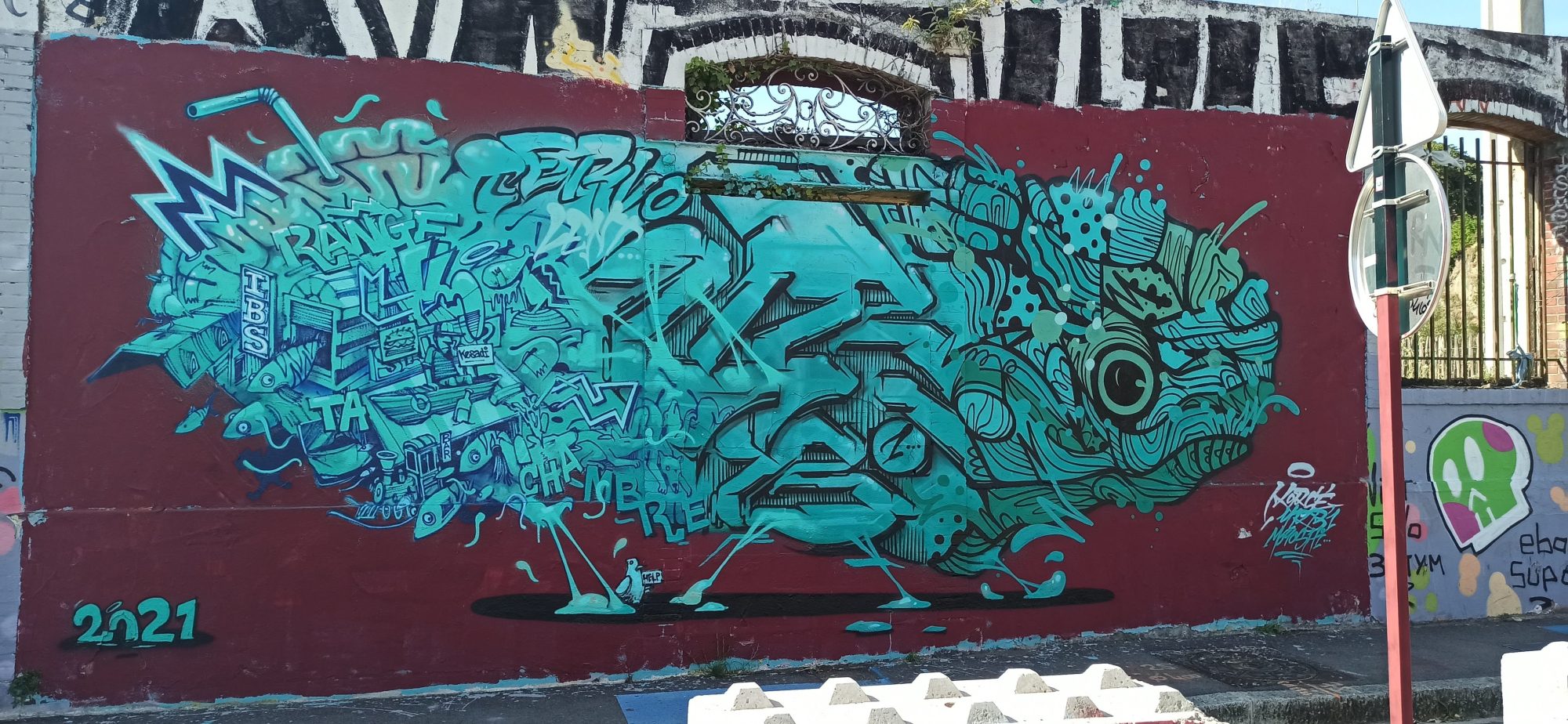 The Turquoise Creature, 2021 — Street art by Kafé Korsé in Nantes