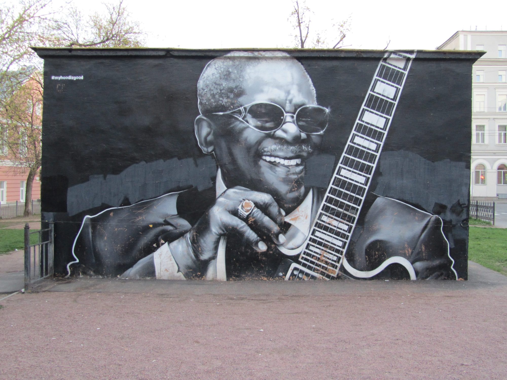 B.B. King and His Guitar Lucille — Street art by HoodGraff in Saint Petersburg