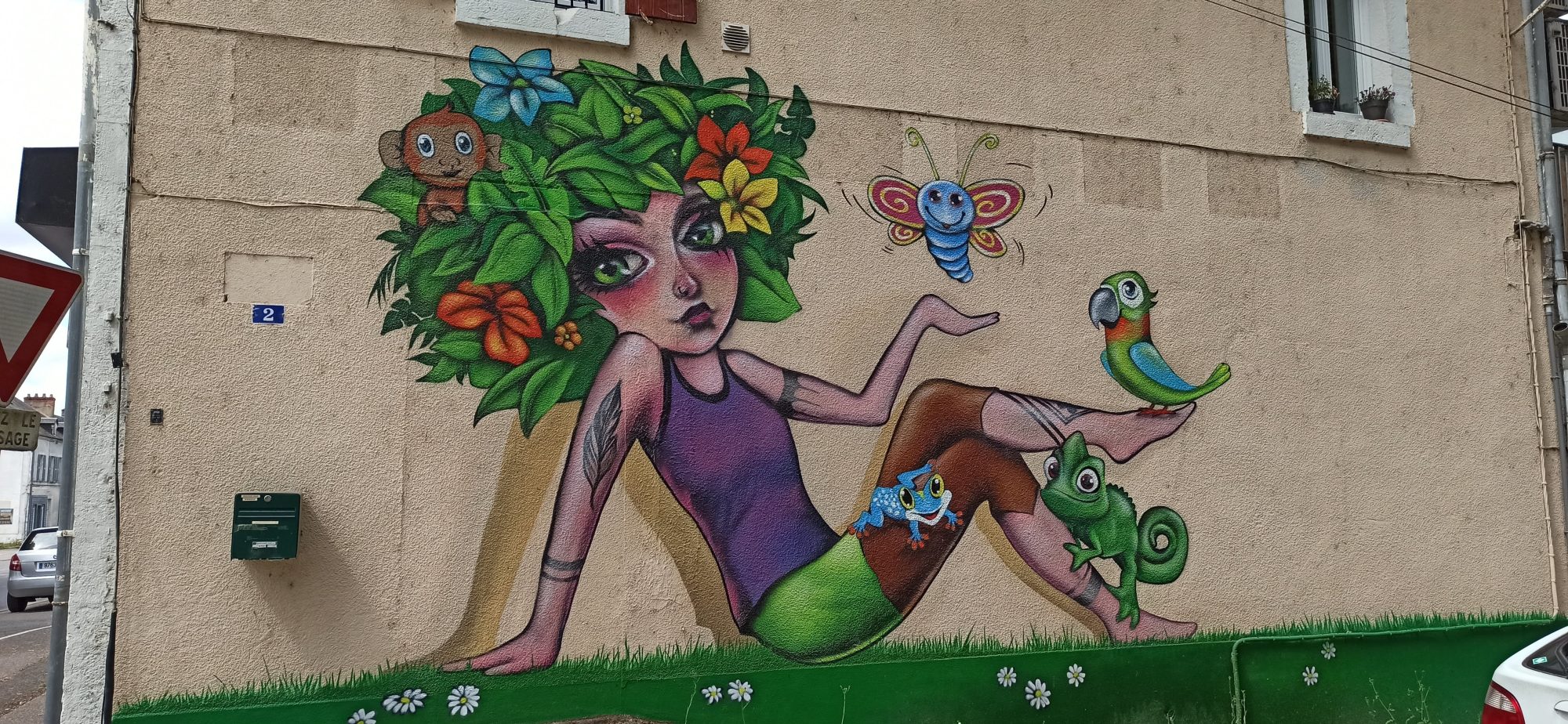 The Fairy of Wild Animals — Street art in Saint-Florent-sur-Cher