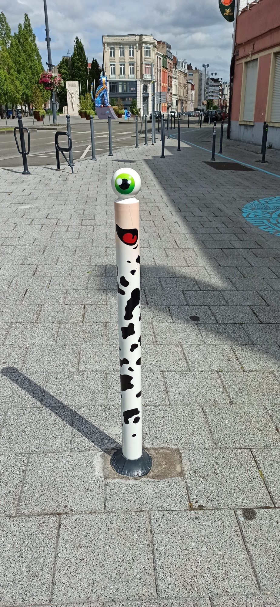Cow Cyclops Bollard by Le CyKlop — Street art by Le CyKlop in Roubaix