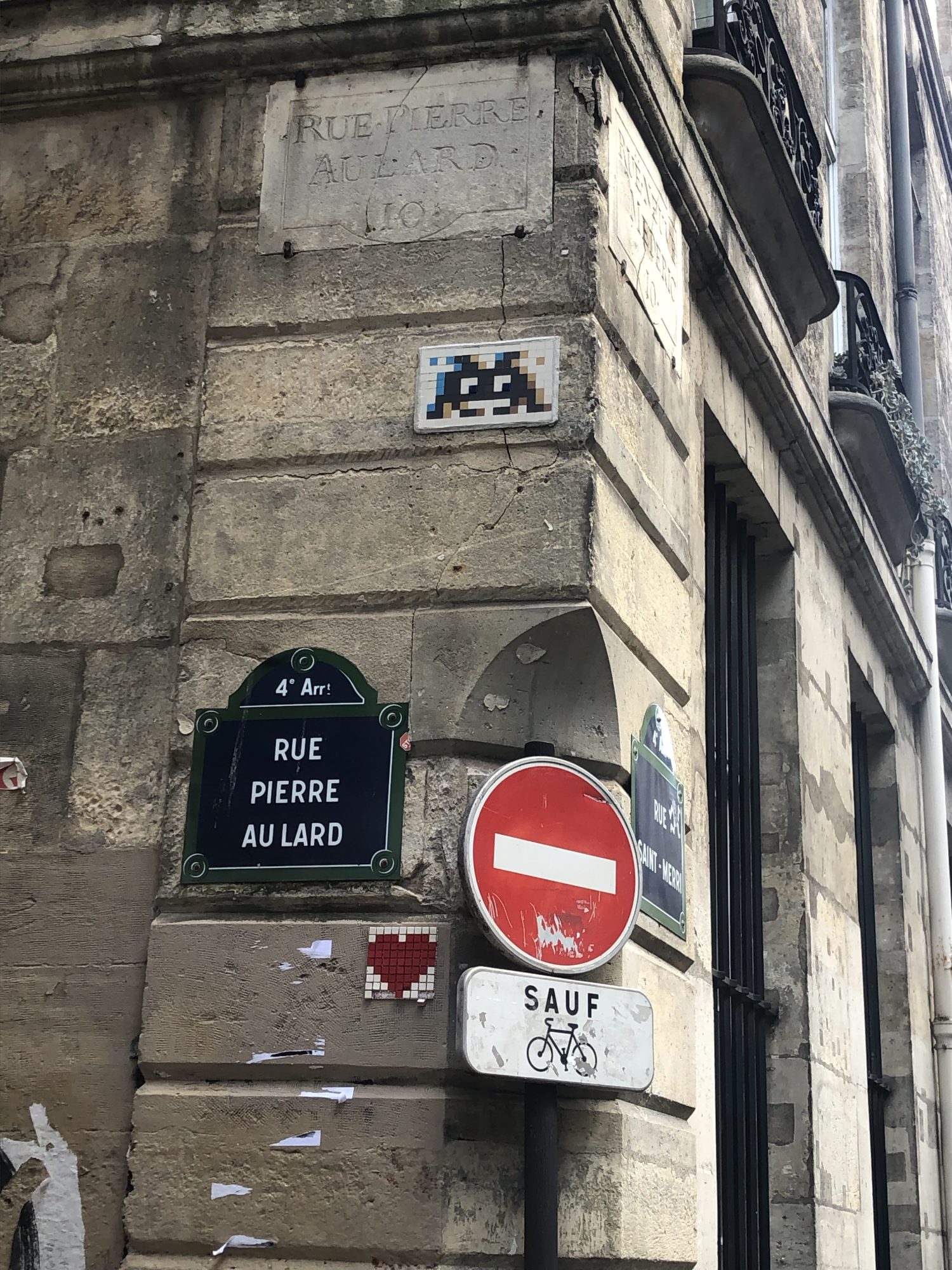 Invader Mosaic on Rue Saint-Merri — Street art by Invader, Coeur pixel in Paris