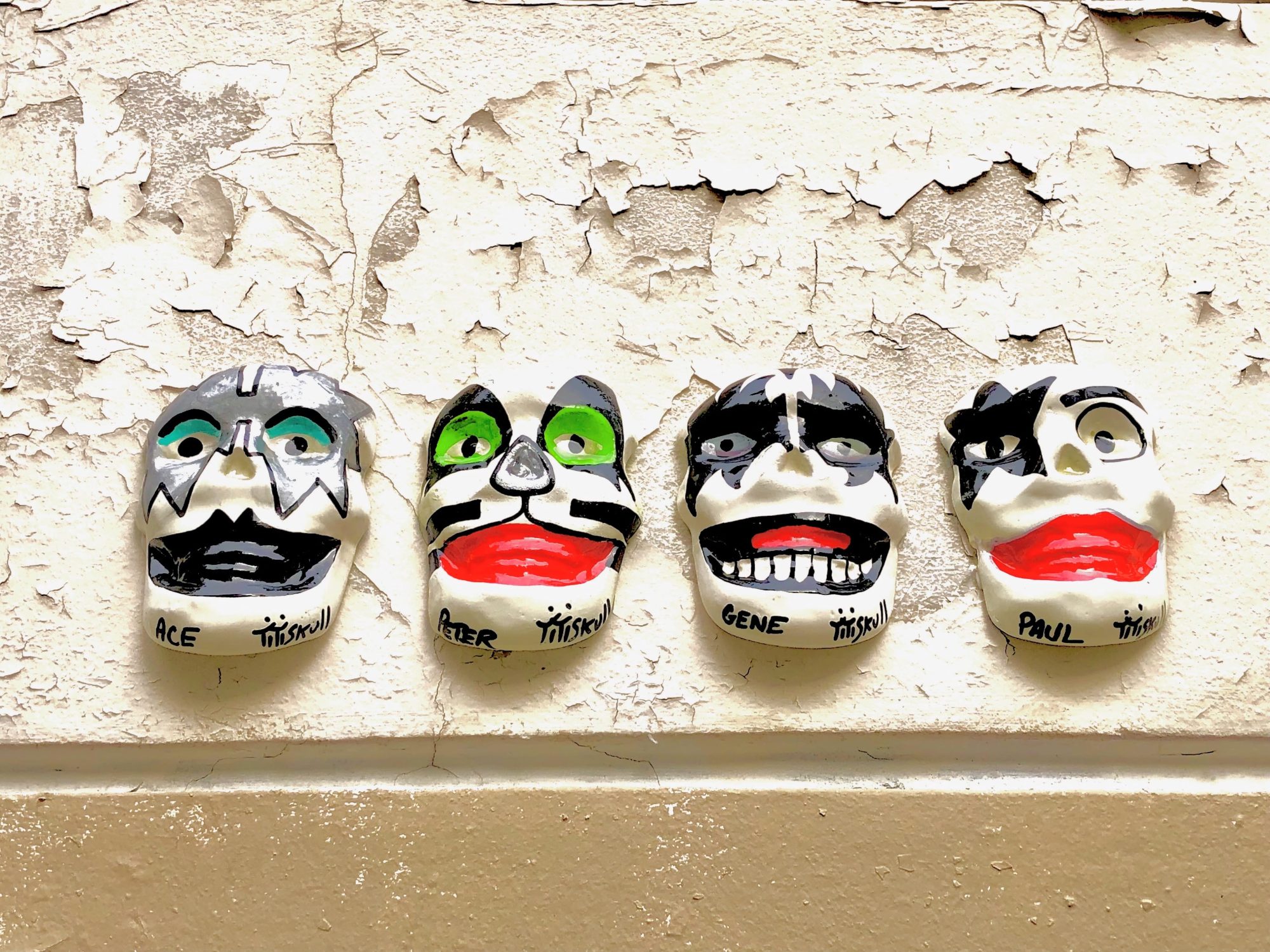 Titiskull — Street art by Titiskull in Paris