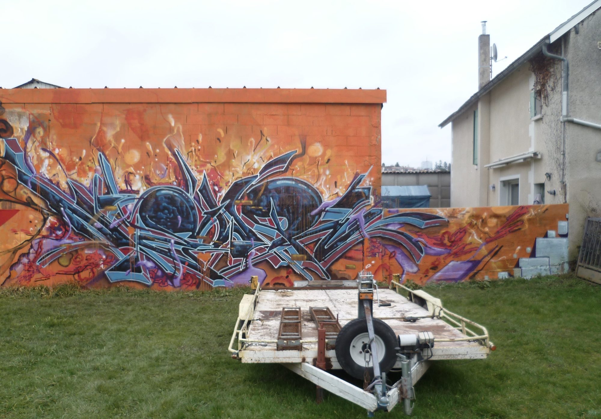 Blue Wildstyle on Vivid Orange Background #neurabf — Street art in Périgueux