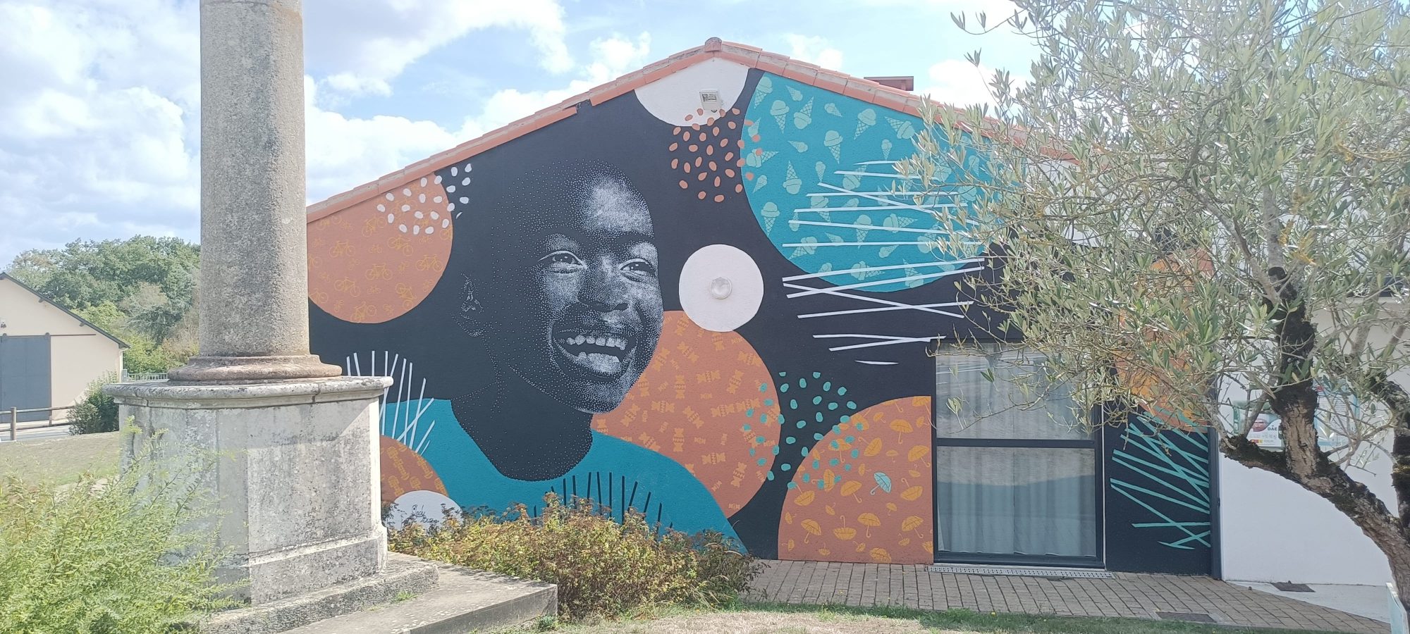 Regrippière — Street art de Lady bug à La Regrippière
