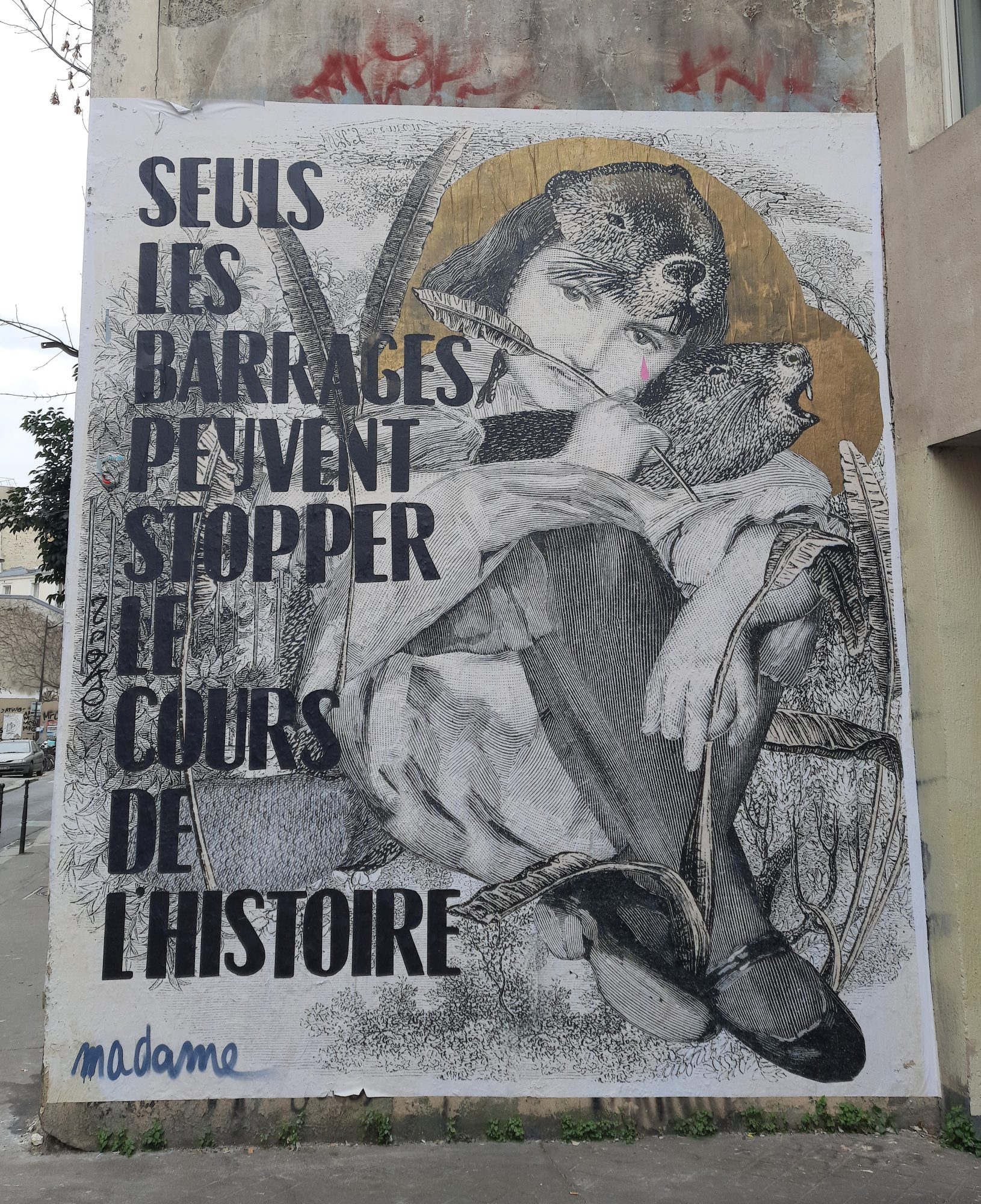 Résistance Historique — Street art de Madame à Paris